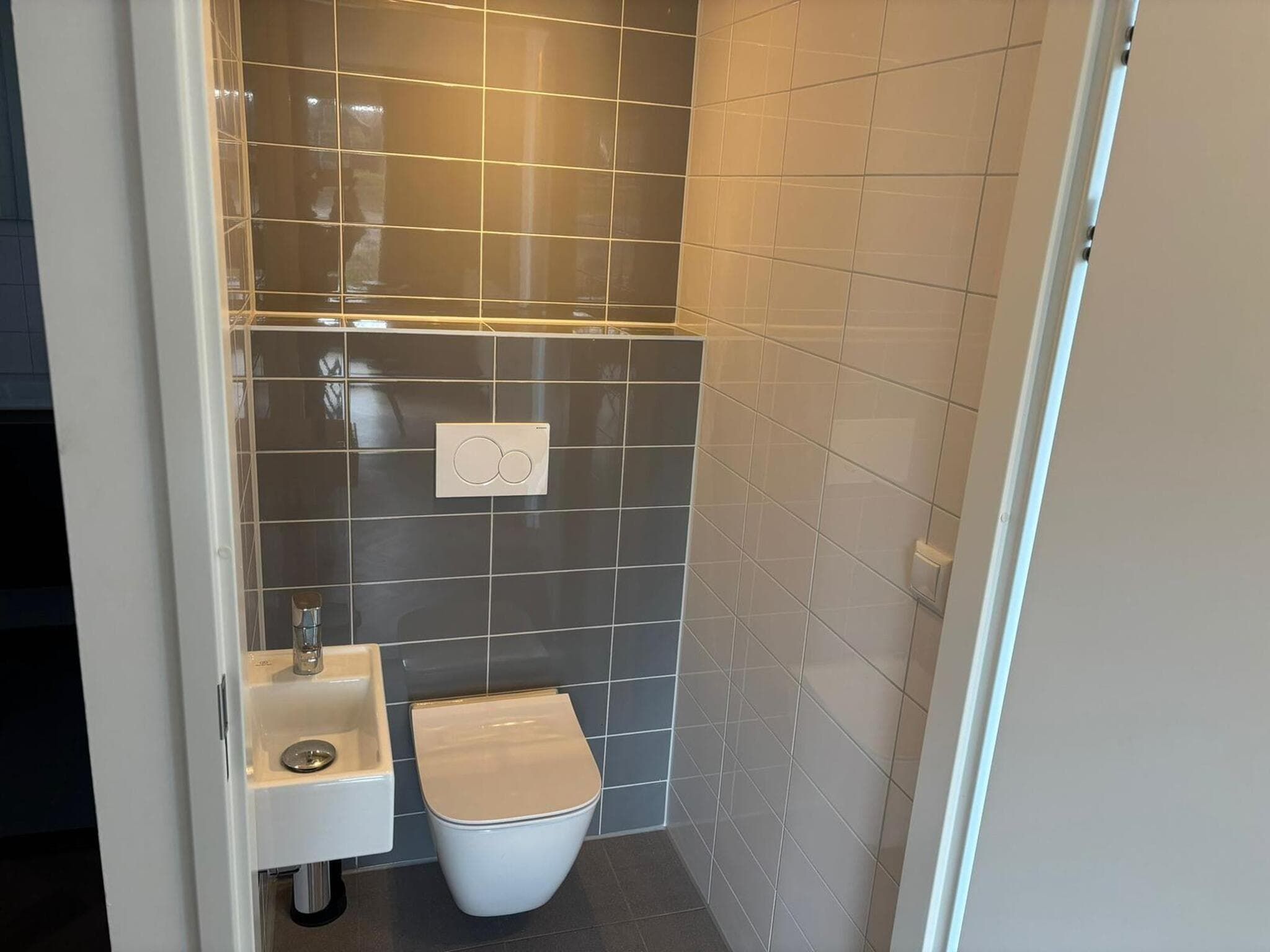 De badkamer van Cube Magnifique 10 in Enkhuizen