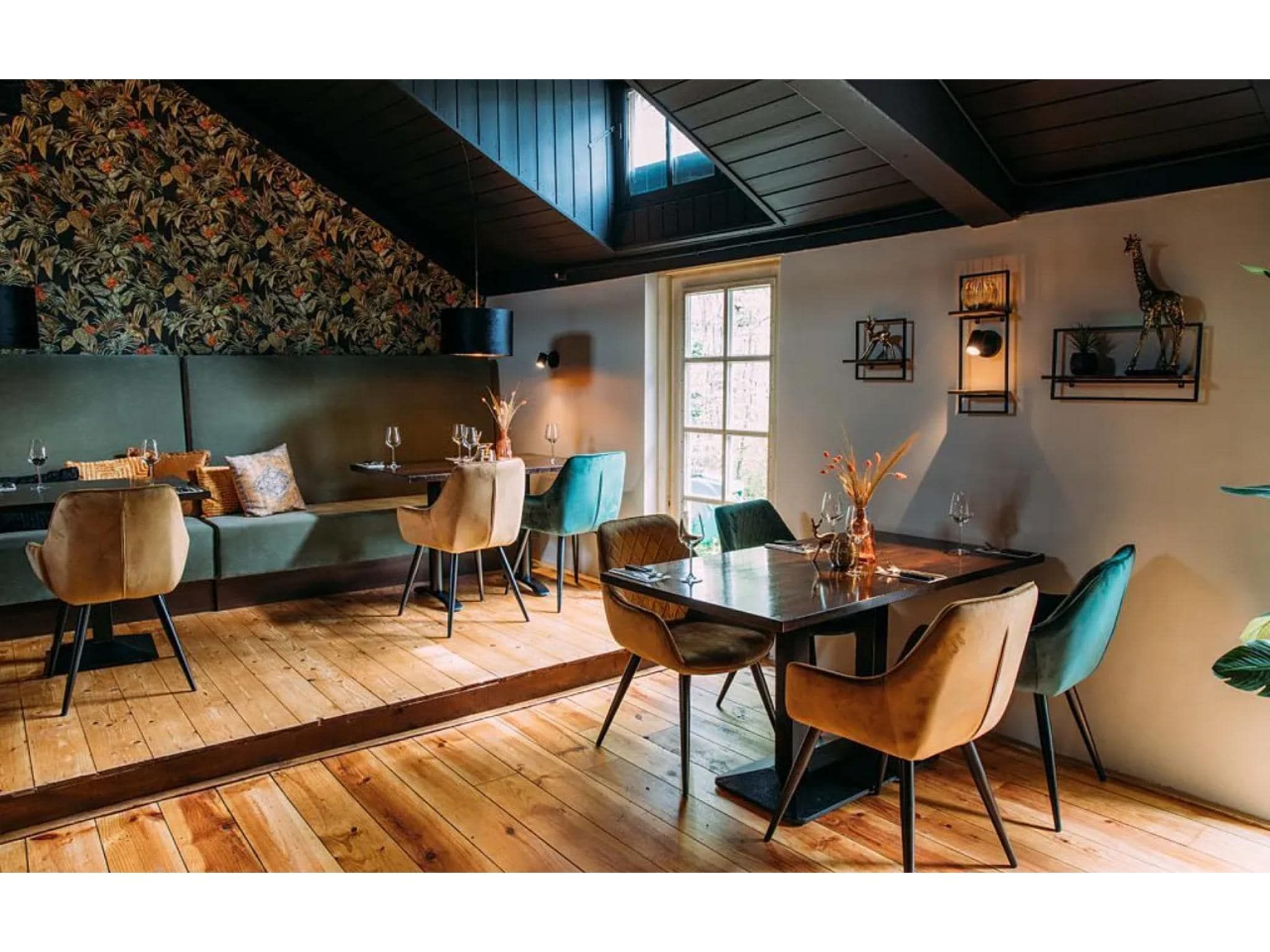 Parkfaciliteiten bij 2-persoons wellness lodge in Markelo