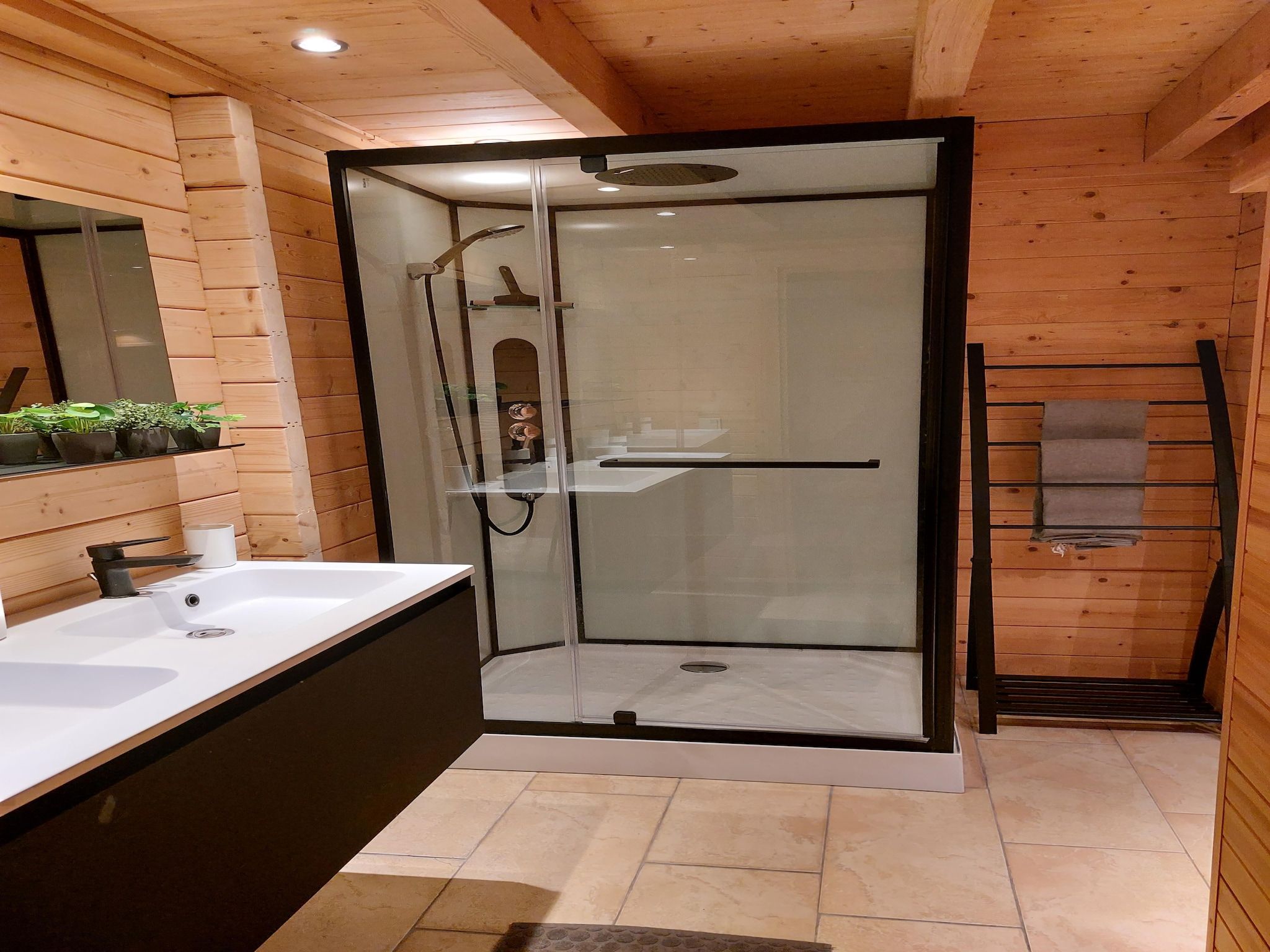 Wellness bij 6-persoons luxe bosvilla Casa Madeira in Markelo