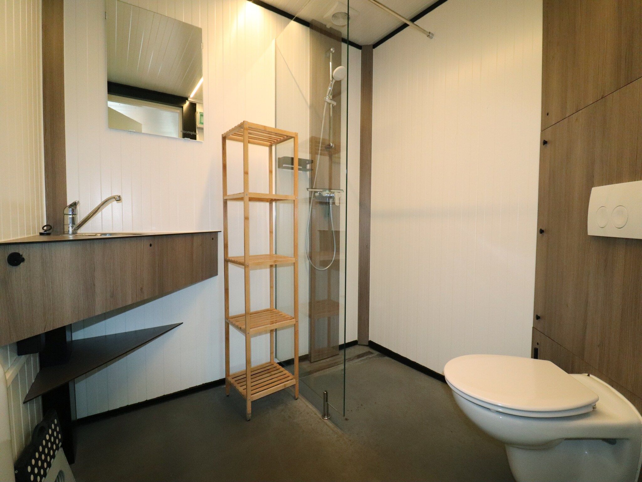 De badkamer van Cosy cabin 1 in Heeg