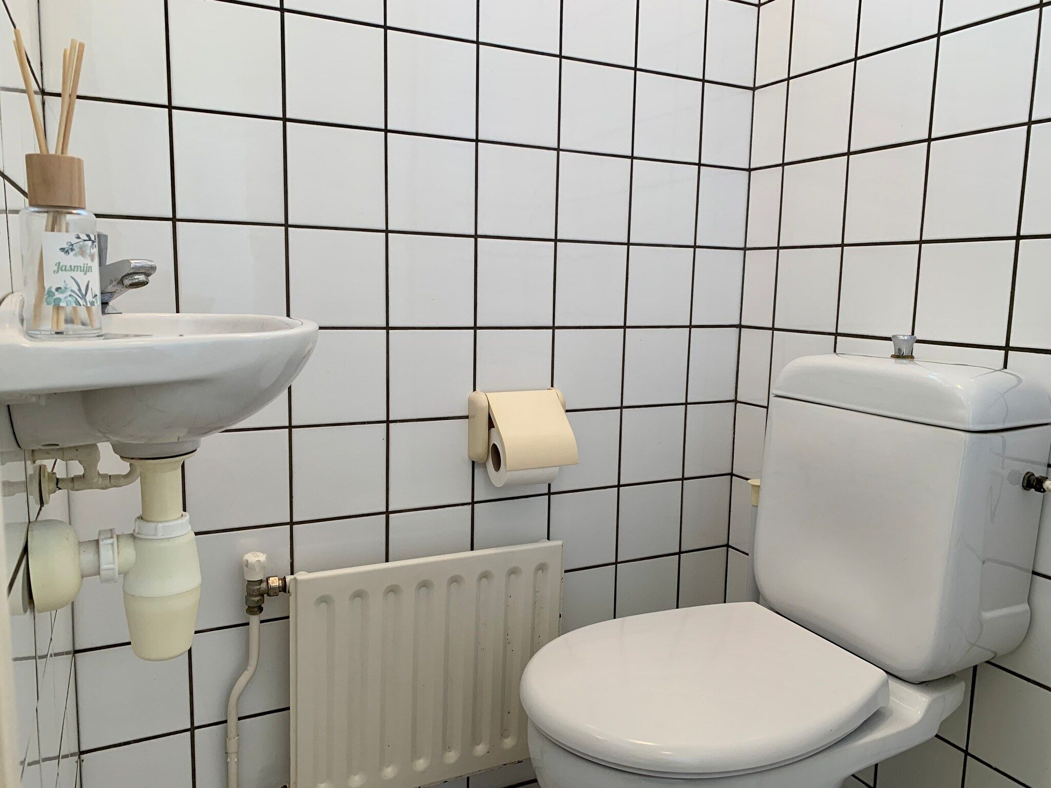 De badkamer van Wildrijk 141 in Sint Maartenszee