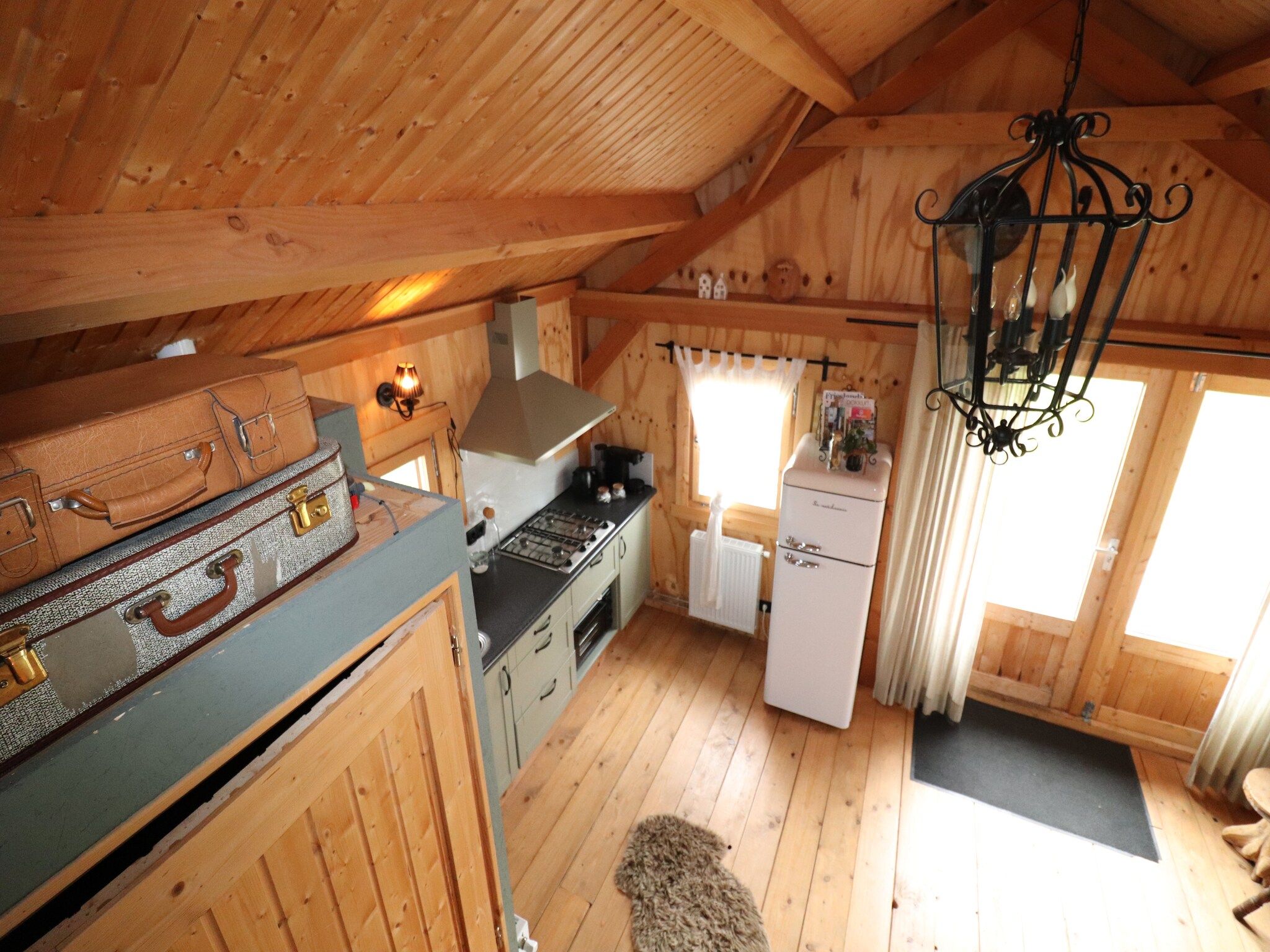 De woonkamer van Grutto en Turleluur in Tjerkgaast