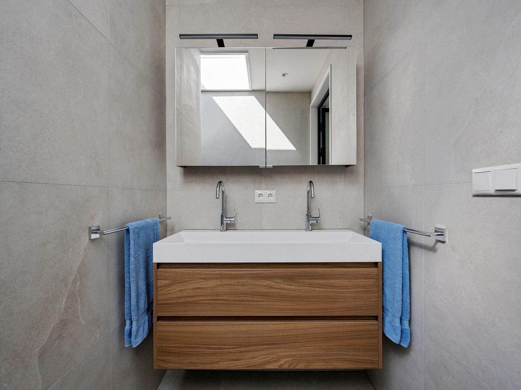 De badkamer van Ermerzand Retreat in Erm