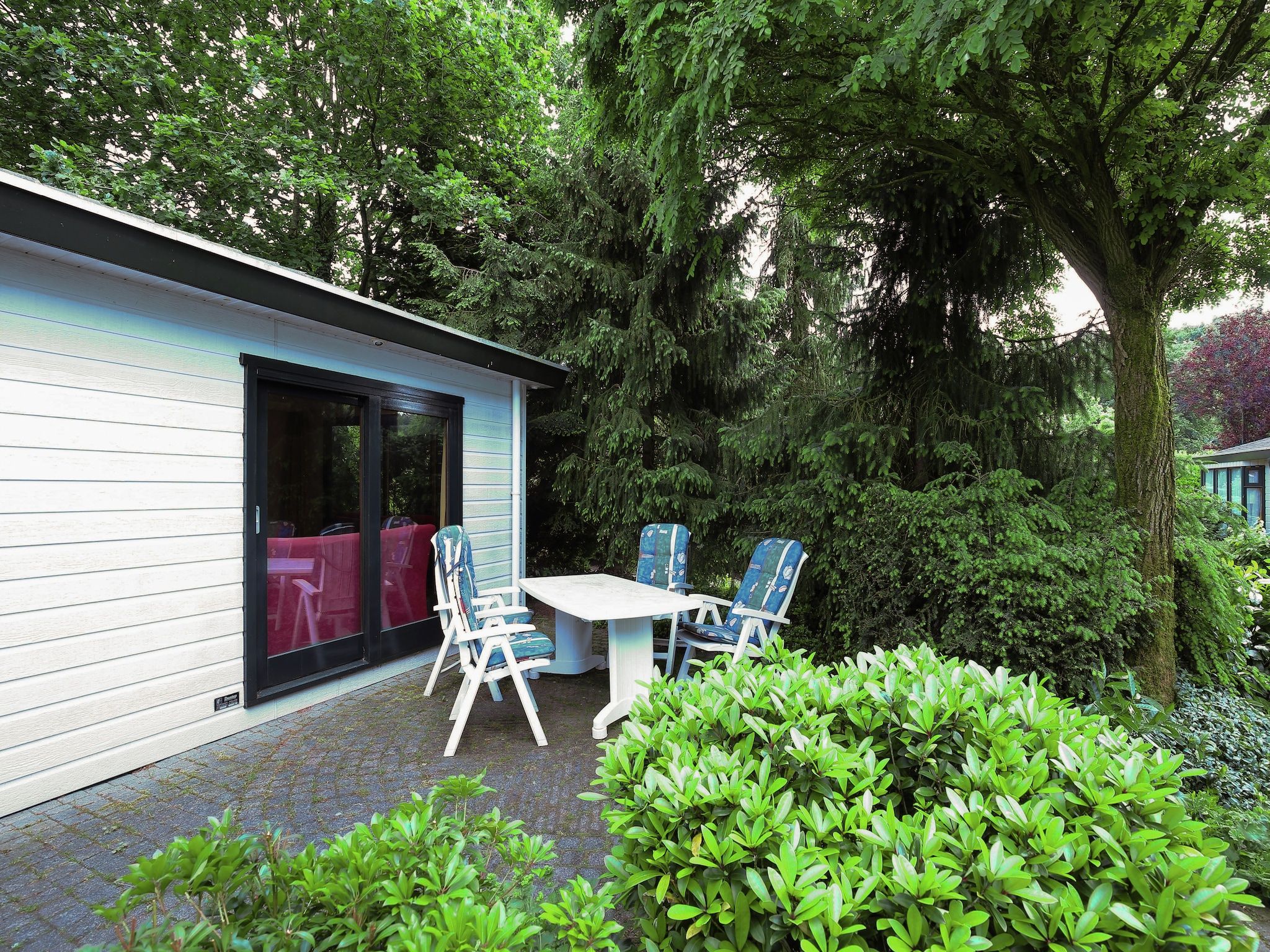 De tuin van Huisje Arti in Ommen- Stegeren