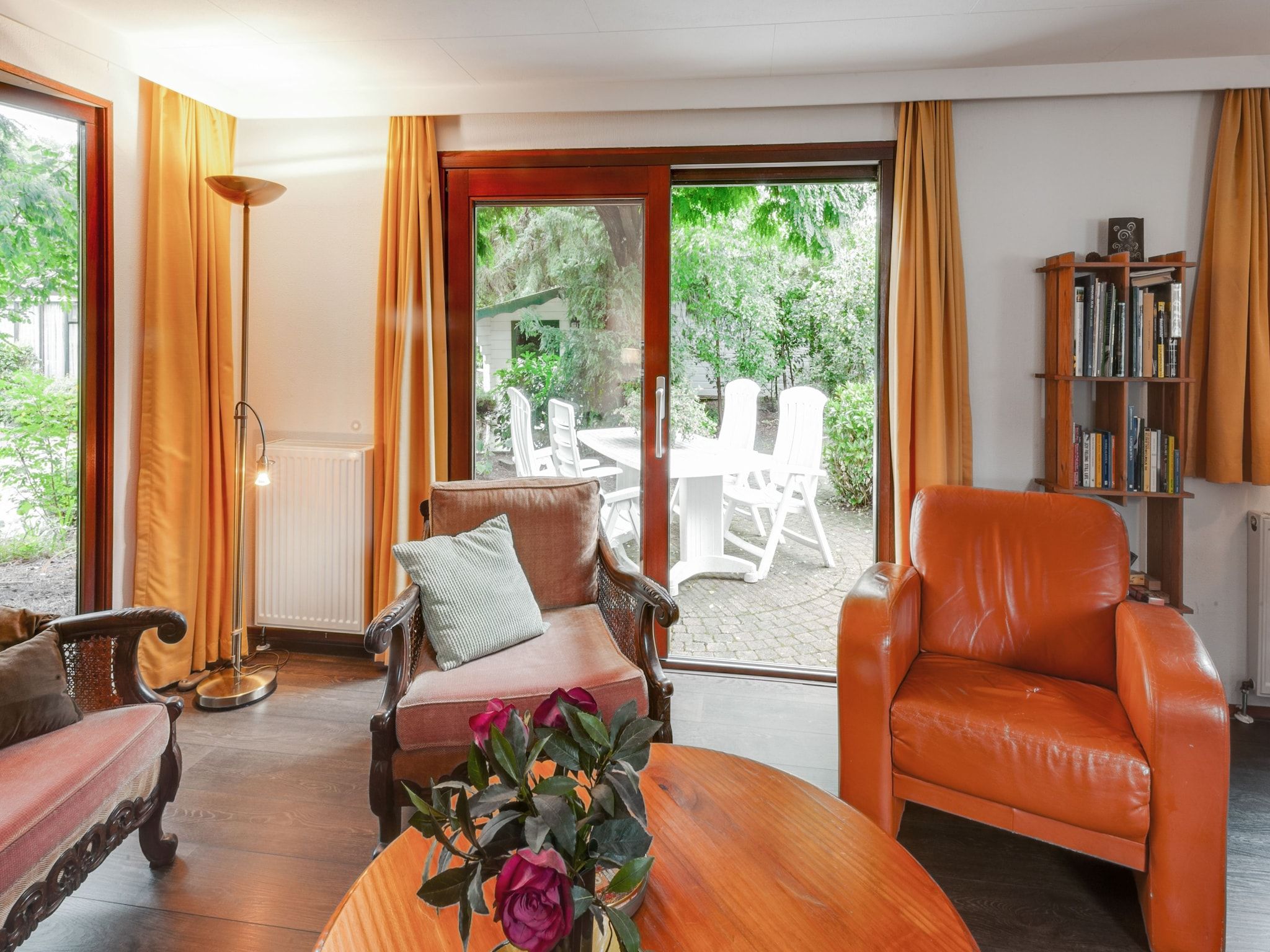 De woonkamer van Huisje Arti in Ommen- Stegeren