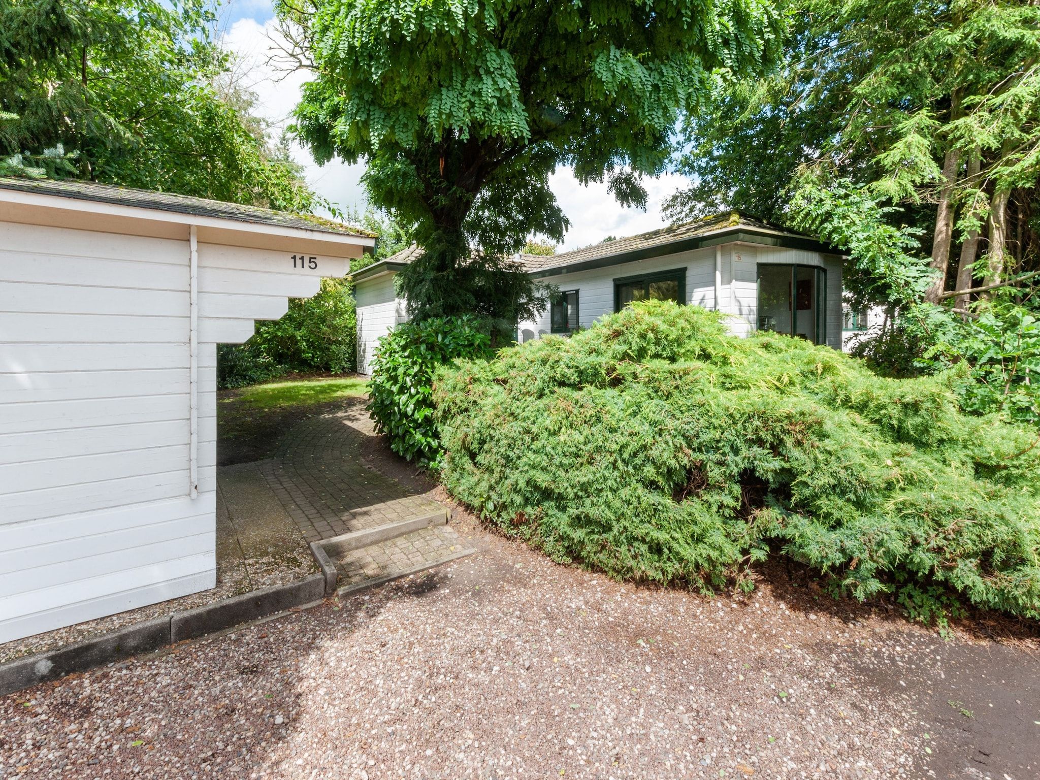 De tuin van Huisje Arti in Ommen- Stegeren