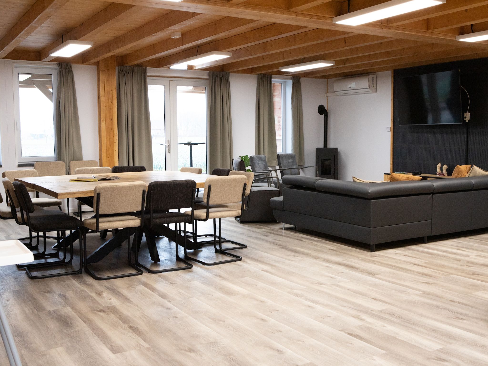 De woonkamer van Het Boshuis in Oirschot