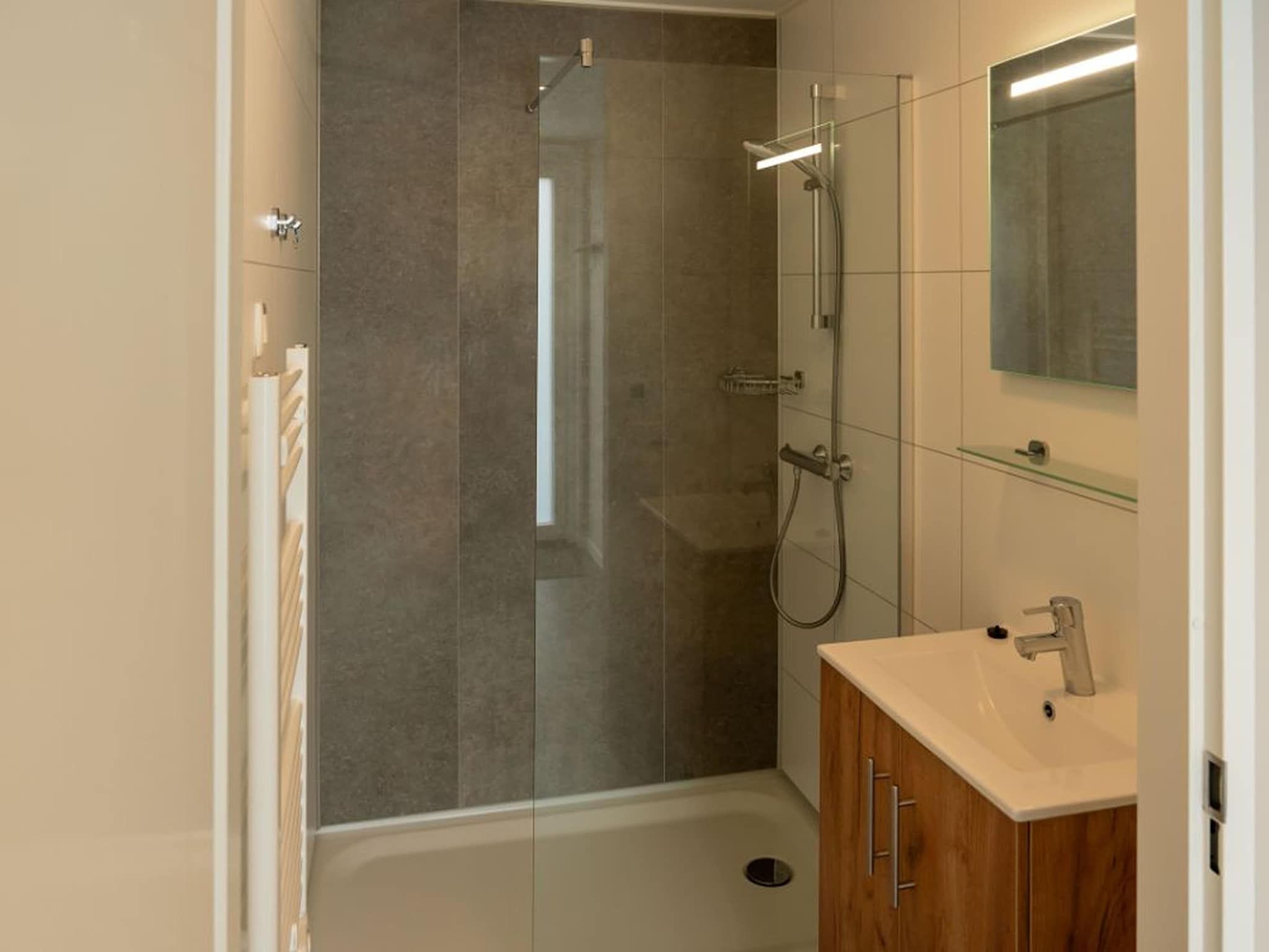 De badkamer van Op'e Pleats in Sint Nicolaasga