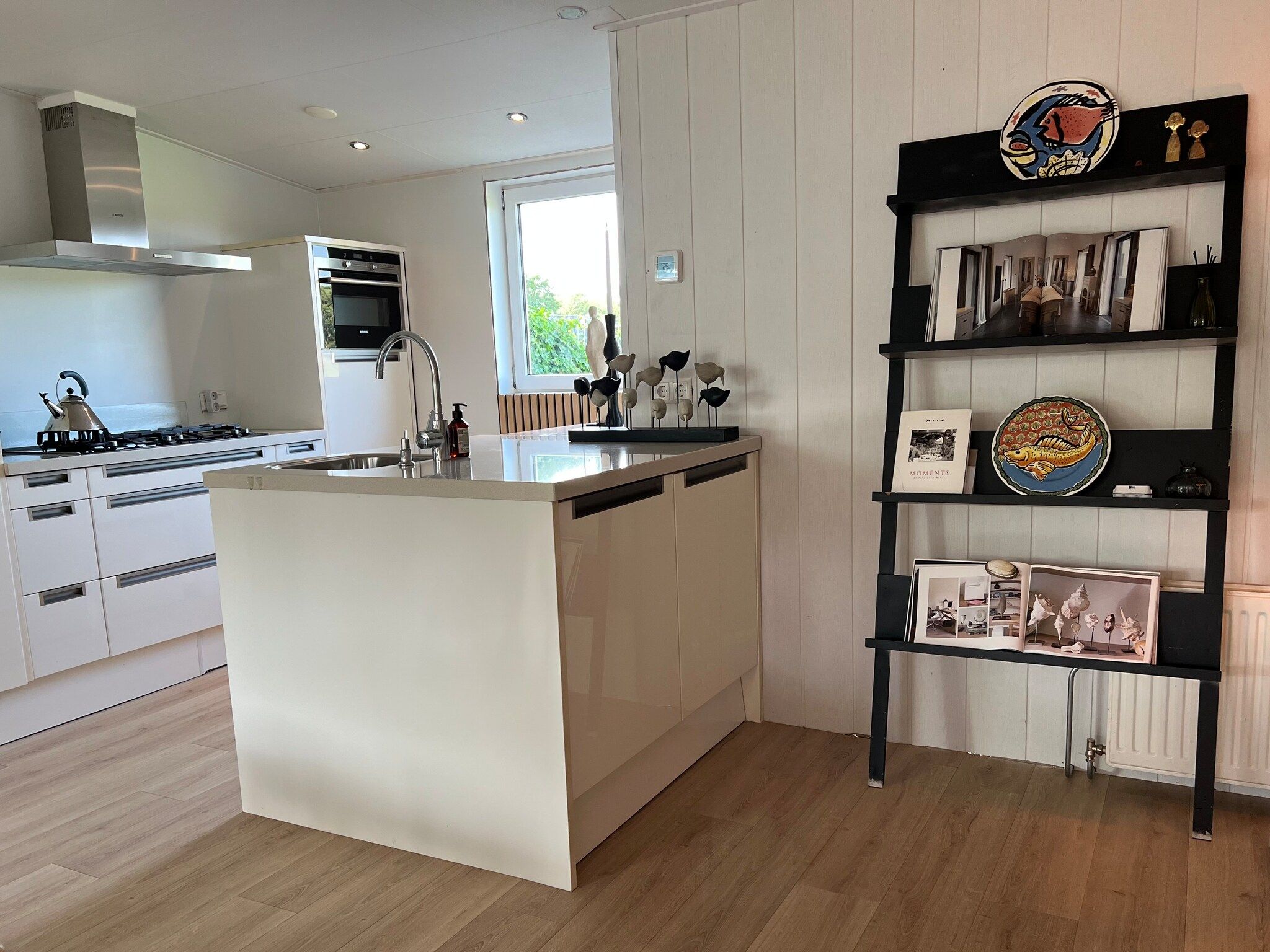 De keuken van Eureka 103 in Sint Maartensvlotbrug