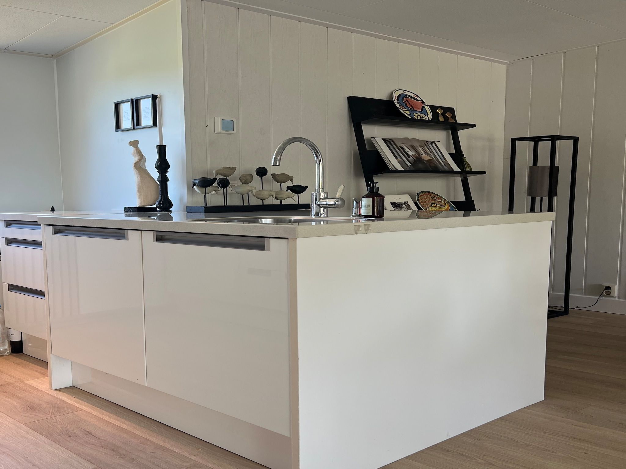 De keuken van Eureka 103 in Sint Maartensvlotbrug