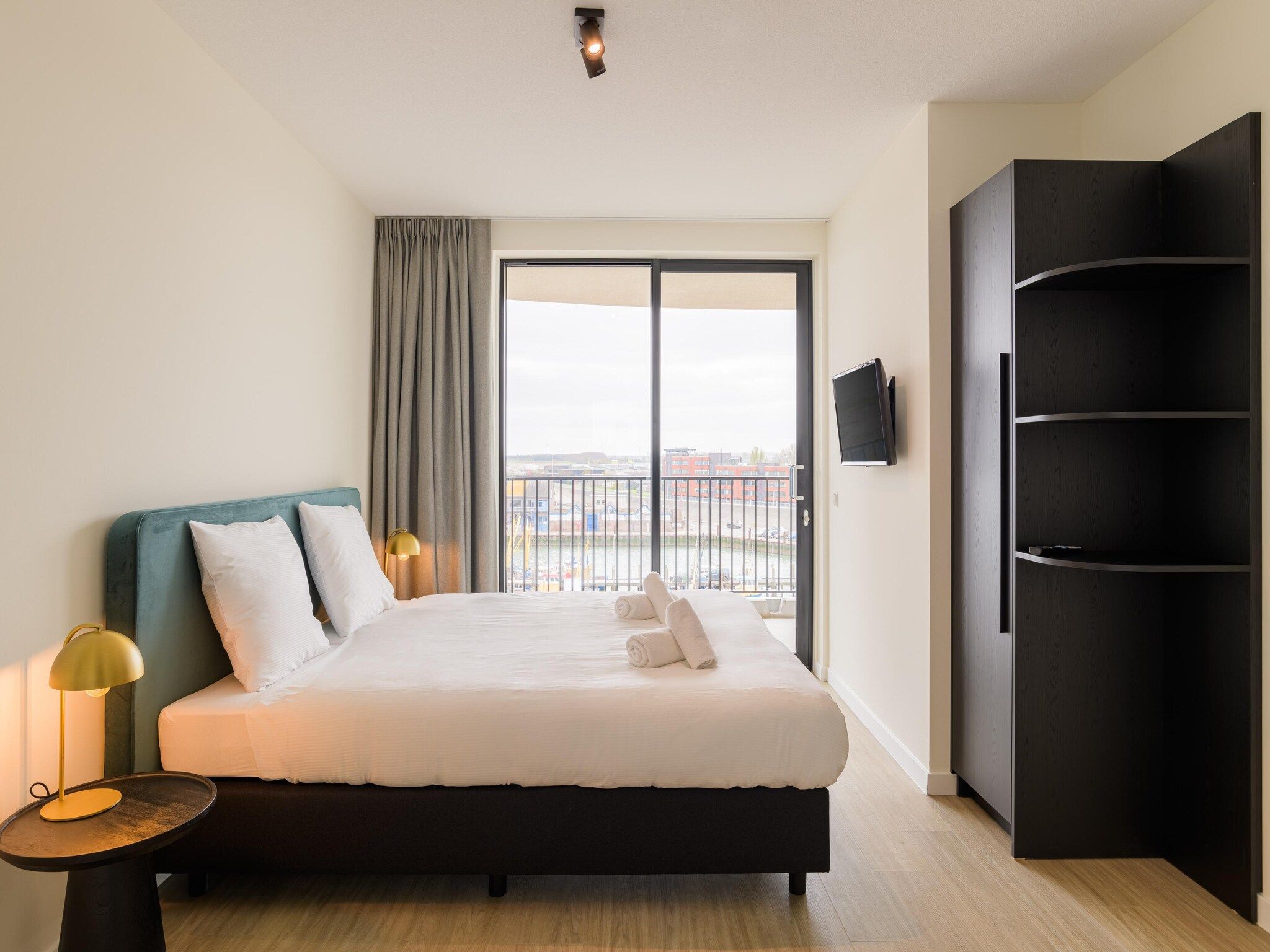 Een slaapkamer van Breskens Apartments & Penthouses 17 in Breskens