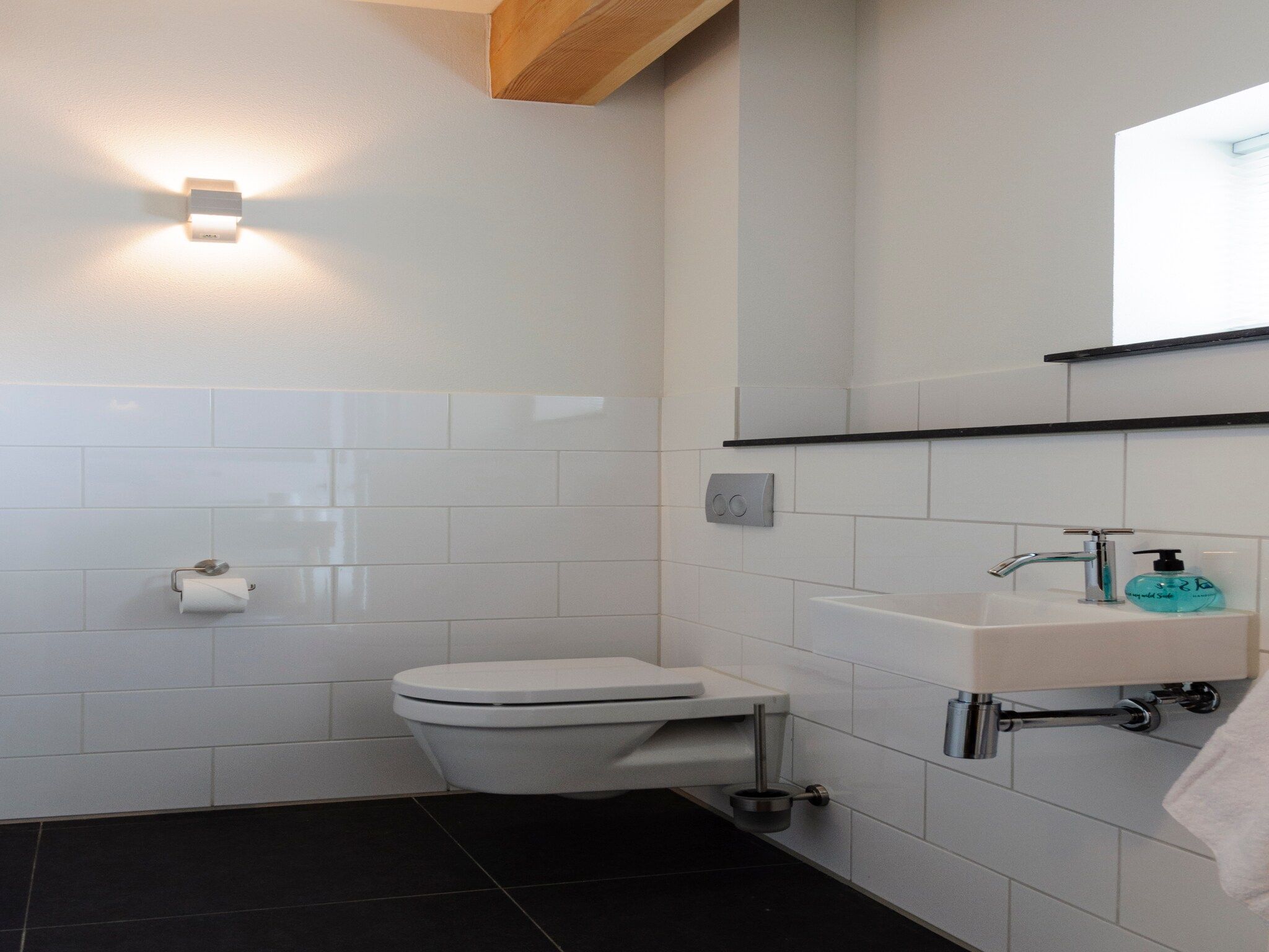 De badkamer van Groepsaccomodatie - Balkenhoeve in Schagen