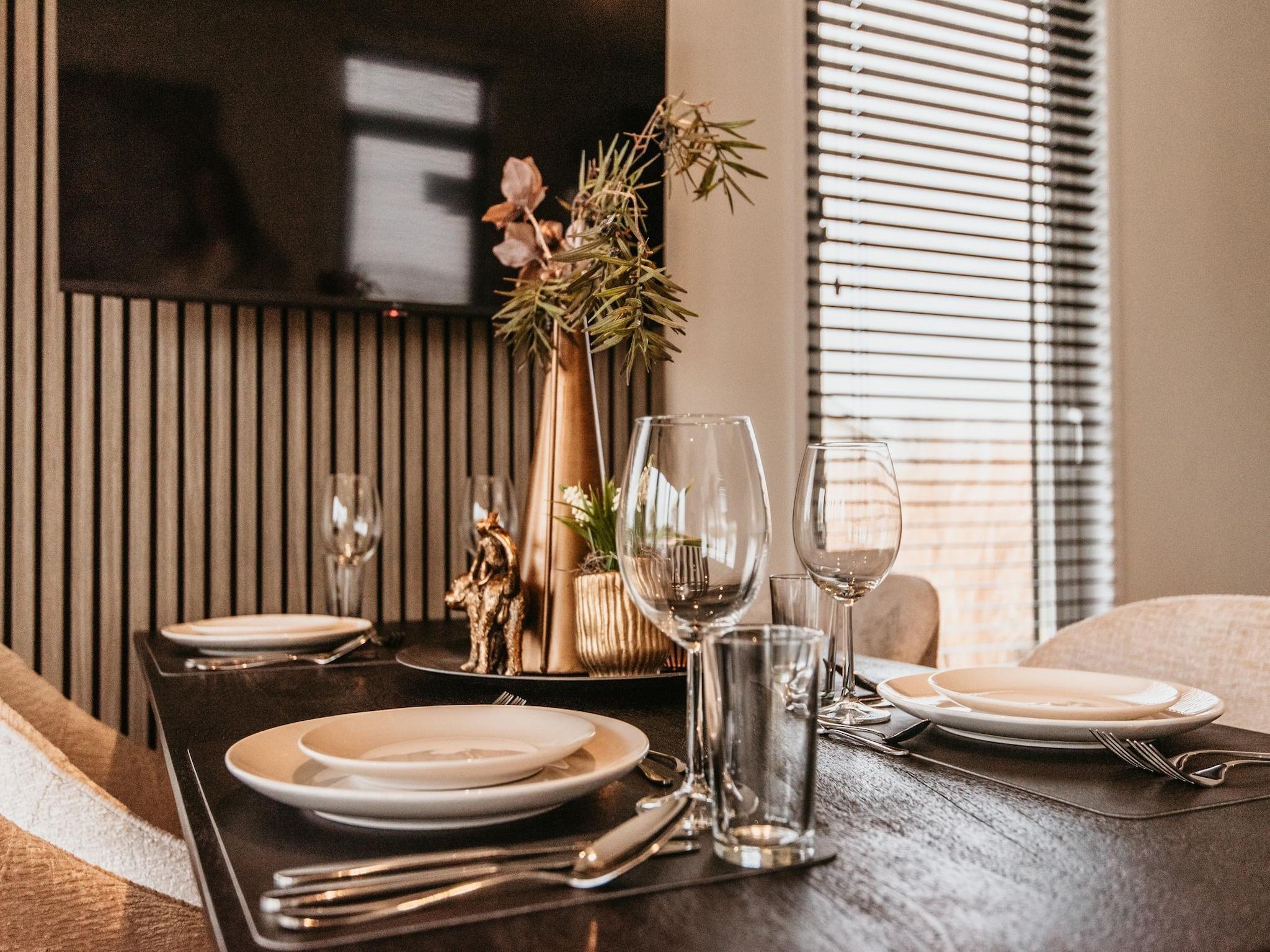 De eetkamer van Chalet aan het Water - Betuwse Hofjes - 4 pax December in Kesteren