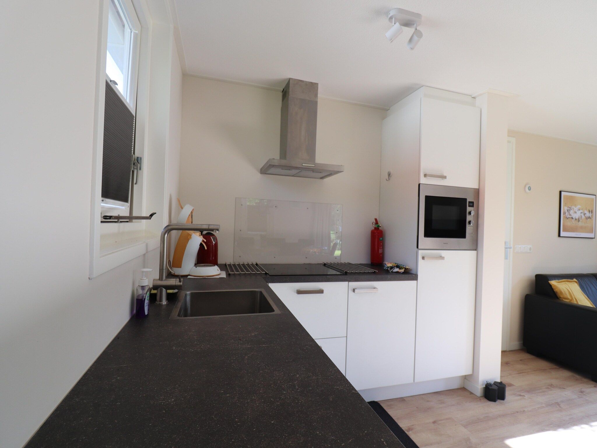 De keuken van Chaletwoning in Sint Nicolaasga