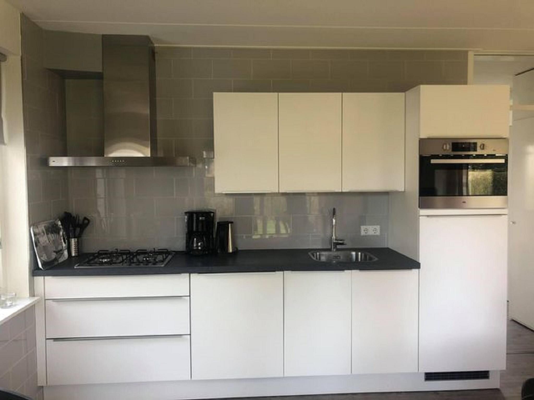 De keuken van Chaletwoning in Sint Nicolaasga