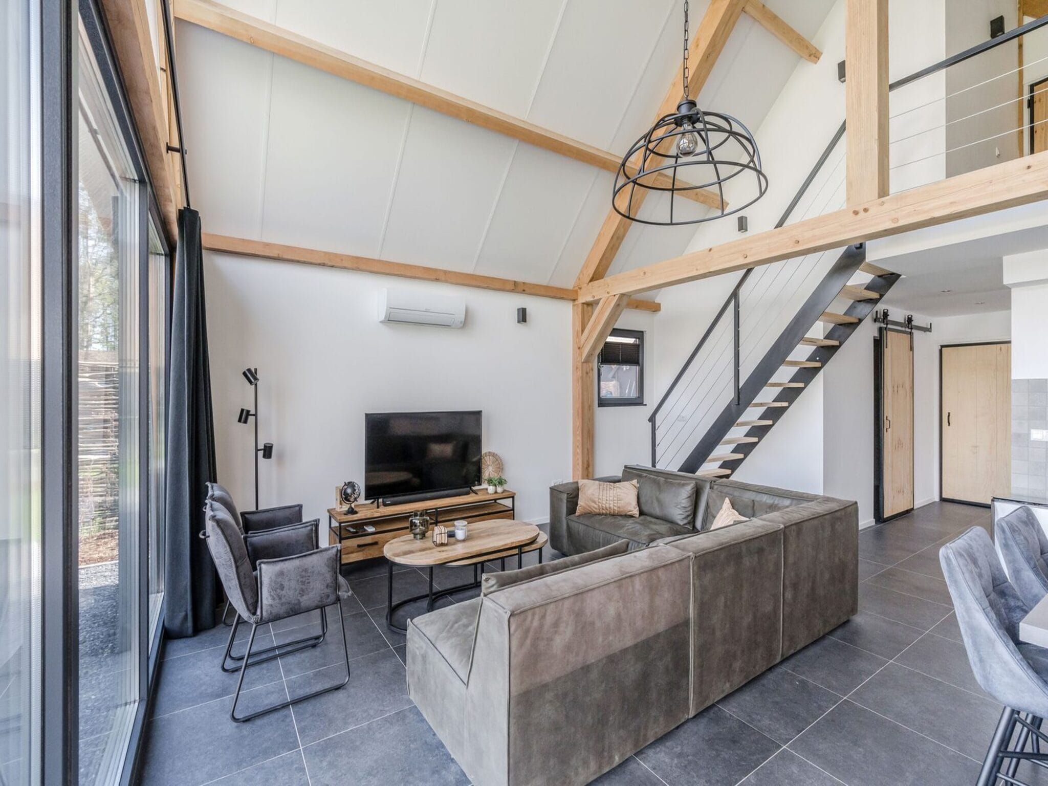 De woonkamer van Farm Lodge 670 in Baarle-nassau