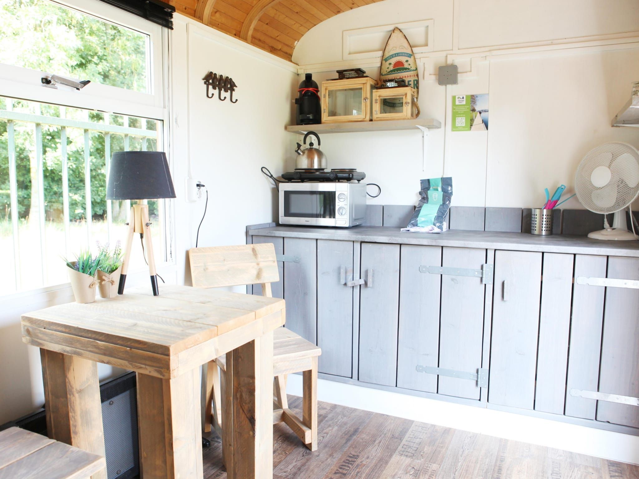 De keuken van Tiny Wagons Naarden in Naarden