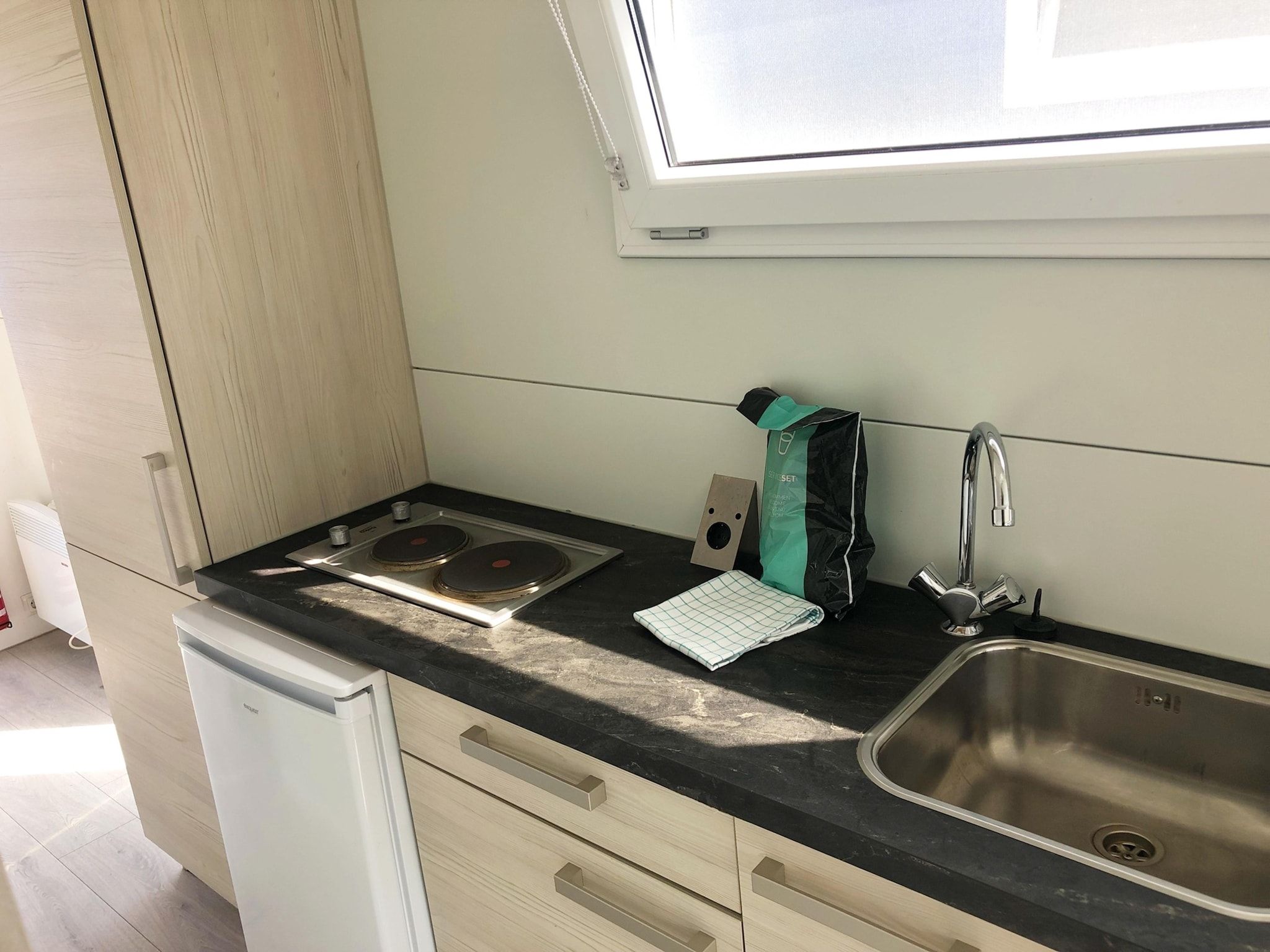 De keuken van Harbor lodge+ with roof terrace and balcony (4-6 pers) Amsterdam in Amsterdam