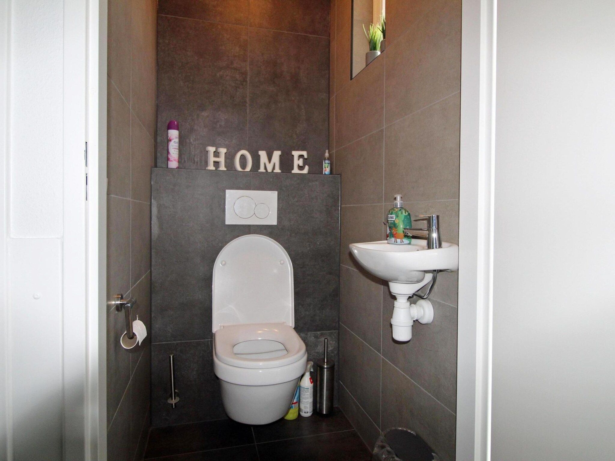 De badkamer van 6 - Person Forest 28 Bungalow in Ewijk