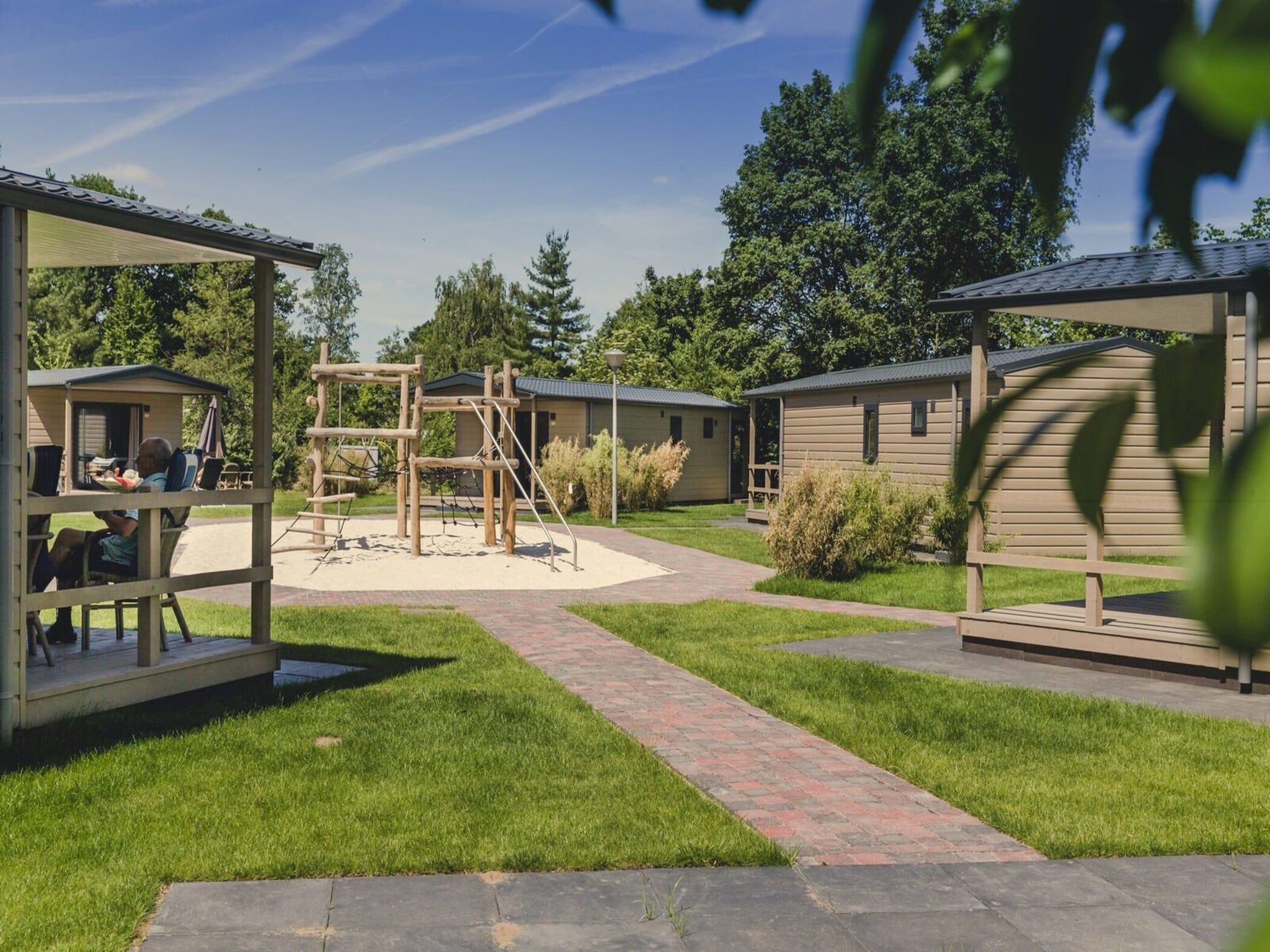 Group accommodation (6x bungalette 5p with veranda). in Zuna - Foto 11 van 11