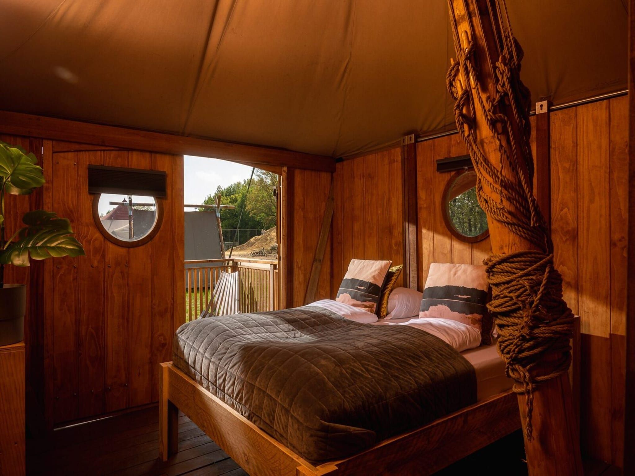 Een slaapkamer van Dream suite | 2 personen in Zuna