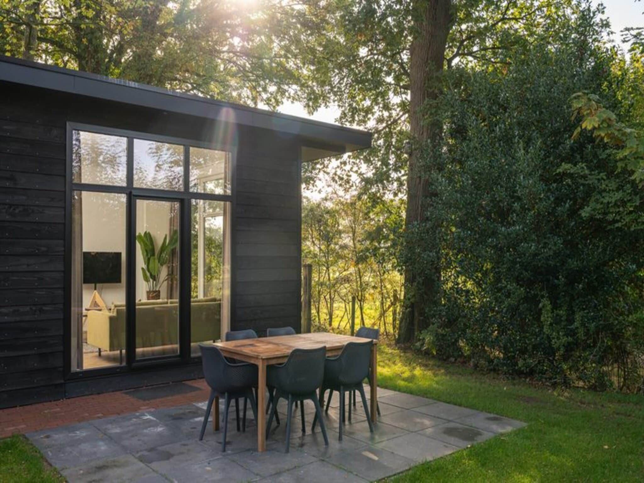 Het terras van Wellness Boutique baby | 4 people + baby room in Zuna