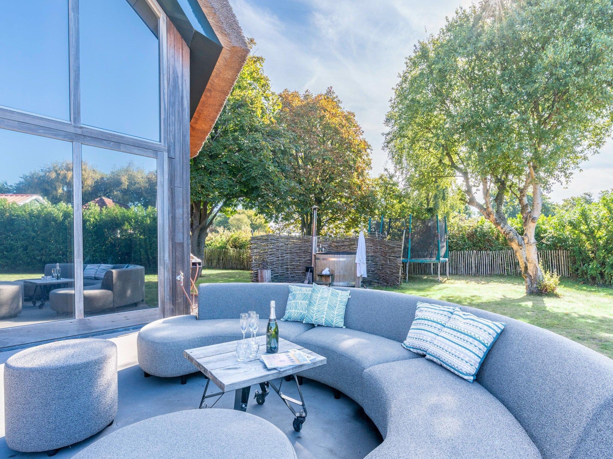 De tuin van Villa Buytenplaats 181 in De Koog