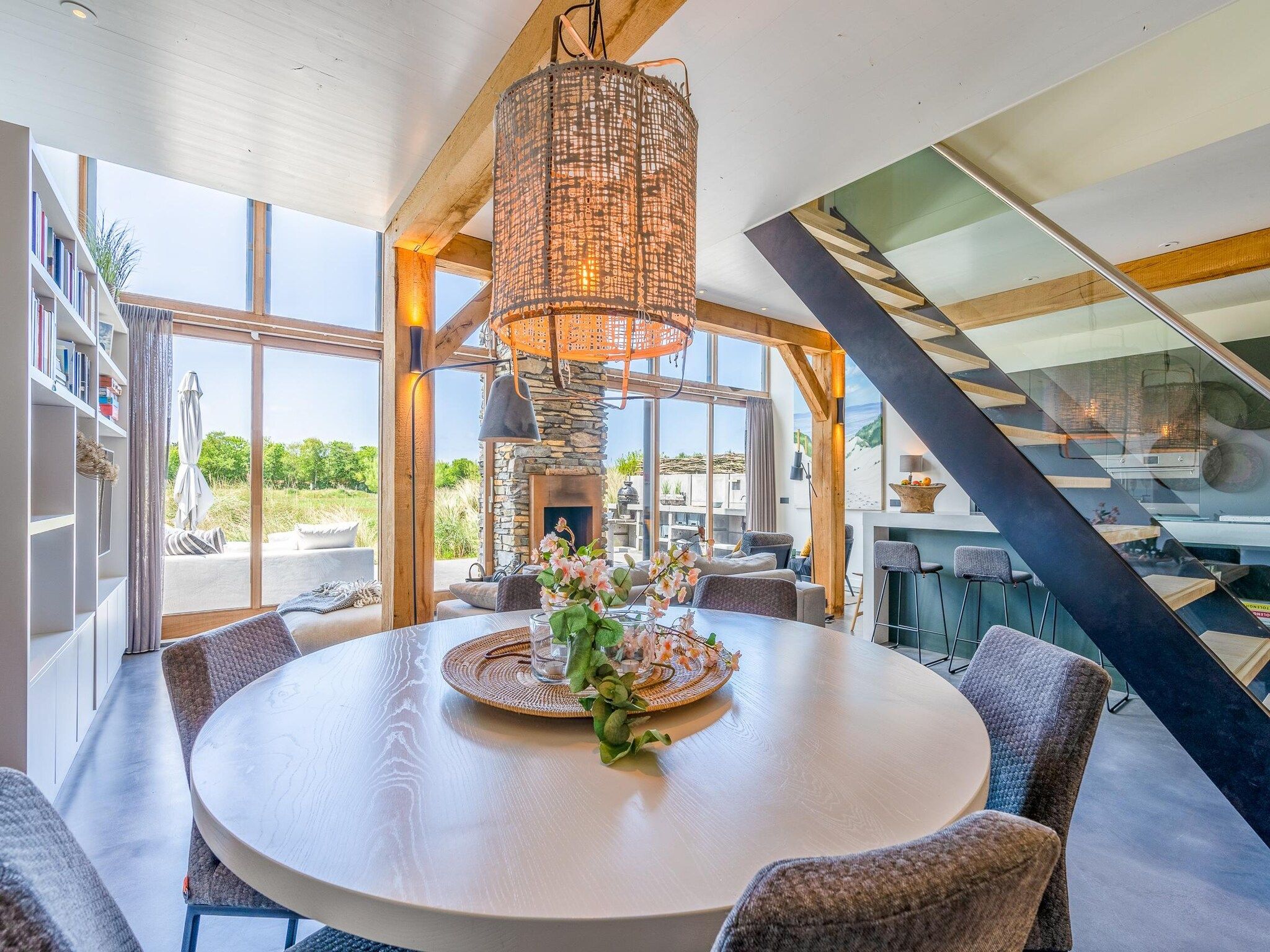 De woonkamer van Villa Buytenplaats 193 in De Koog