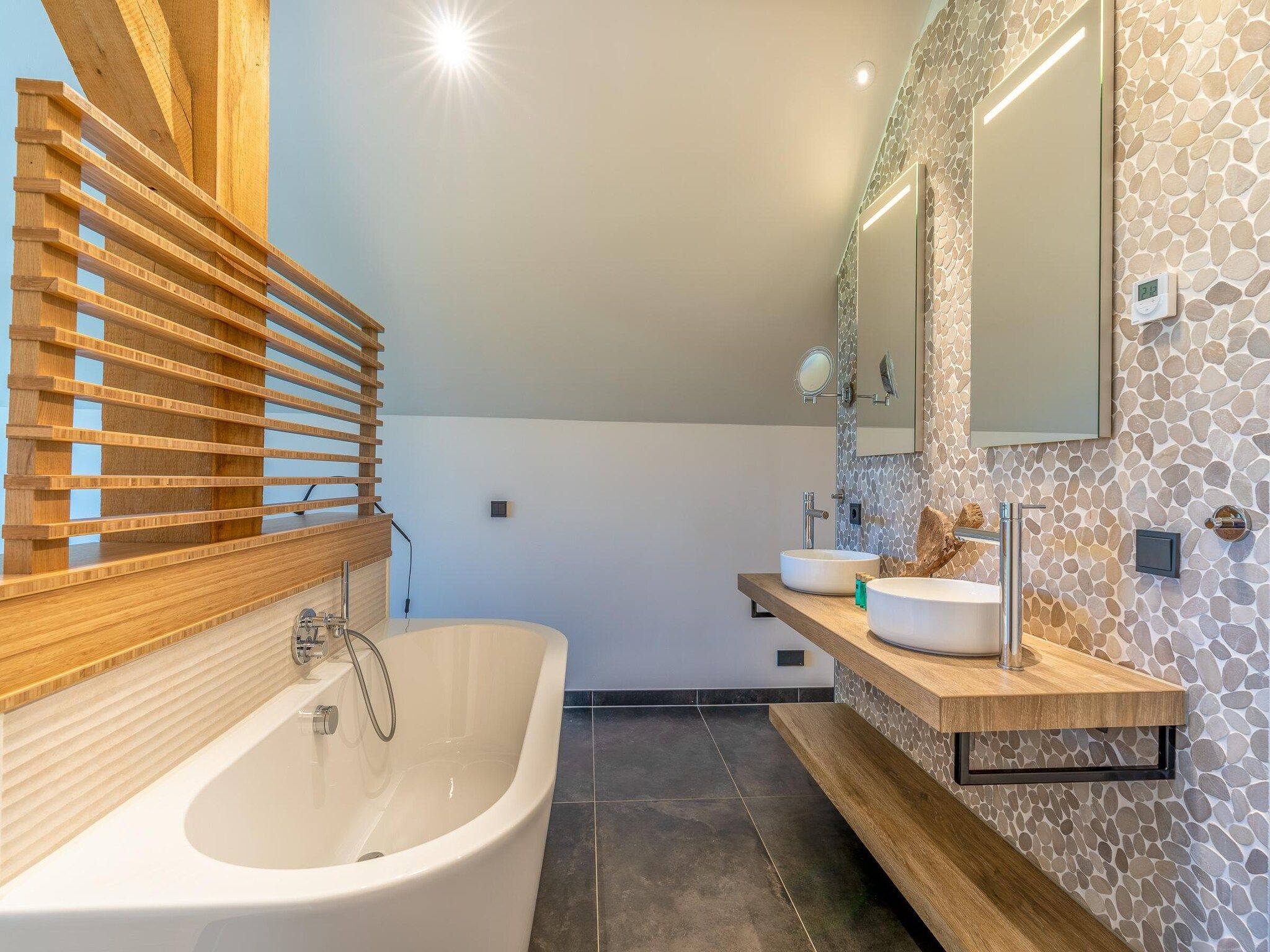 De badkamer van Villa Buytenplaats 193 in De Koog