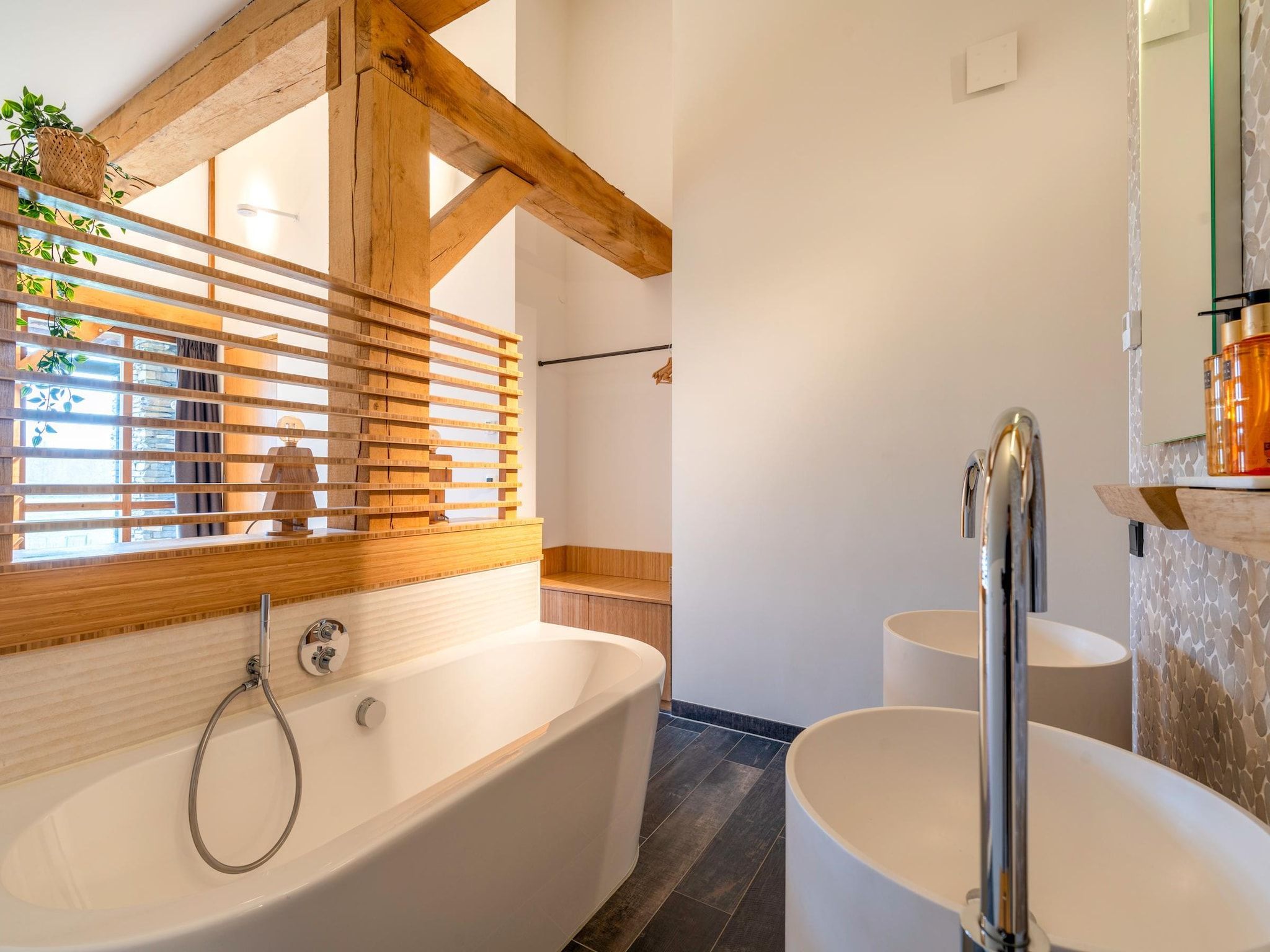 De badkamer van Villa Buytenplaats 191 in De Koog