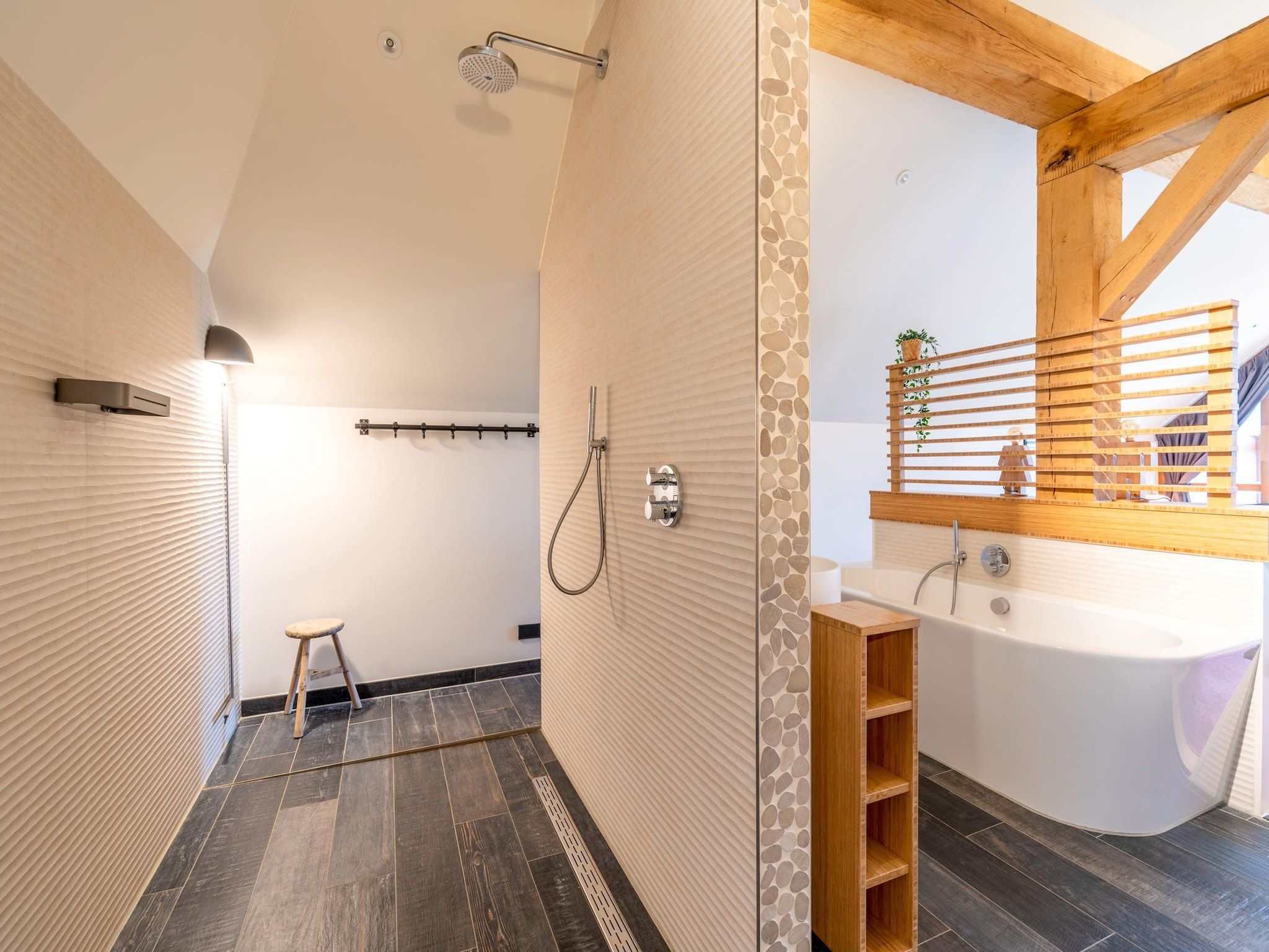 De badkamer van Villa Buytenplaats 191 in De Koog