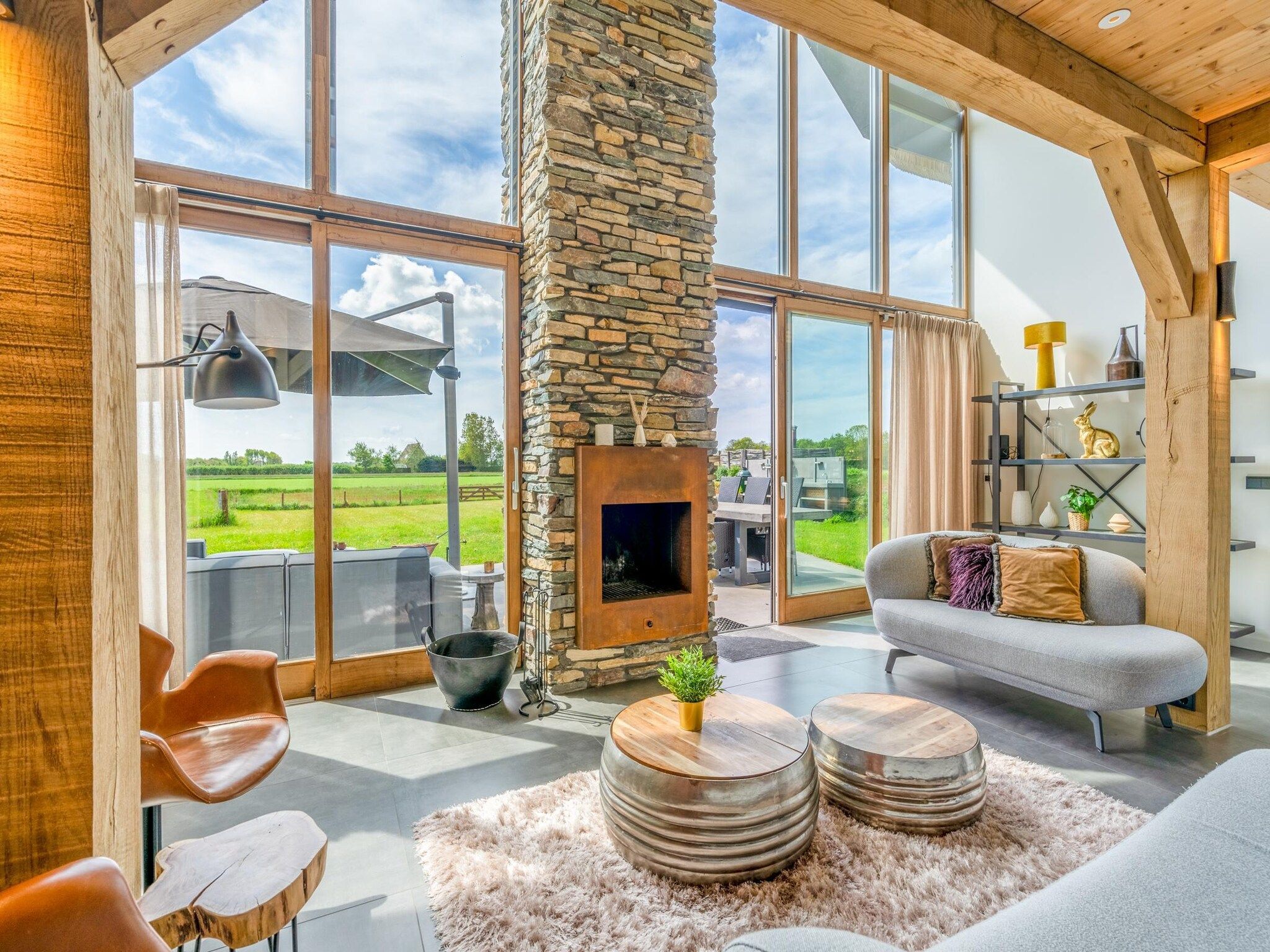 De woonkamer van Villa Buytenplaats 187 in De Koog