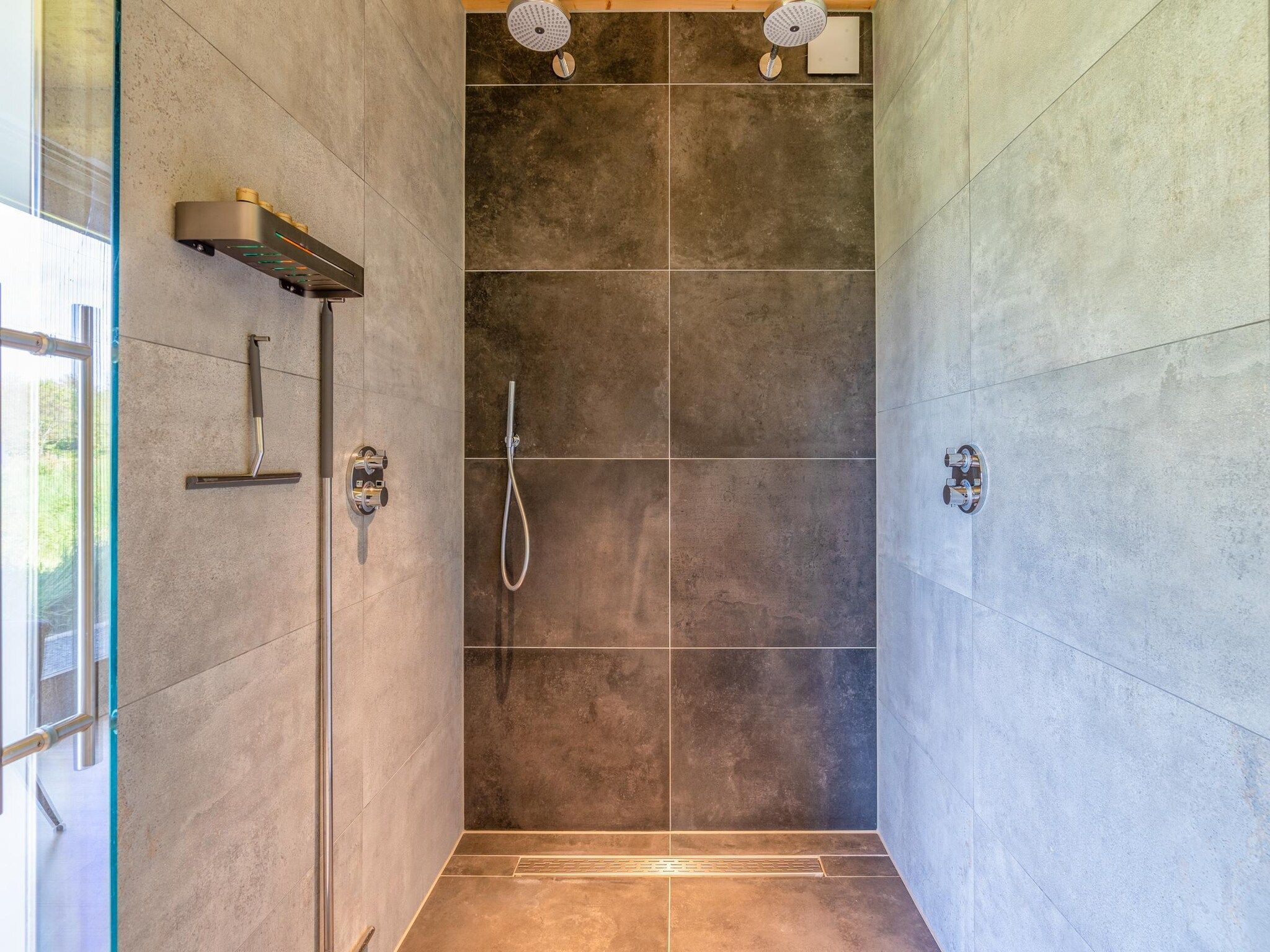 De badkamer van Villa Buytenplaats 187 in De Koog