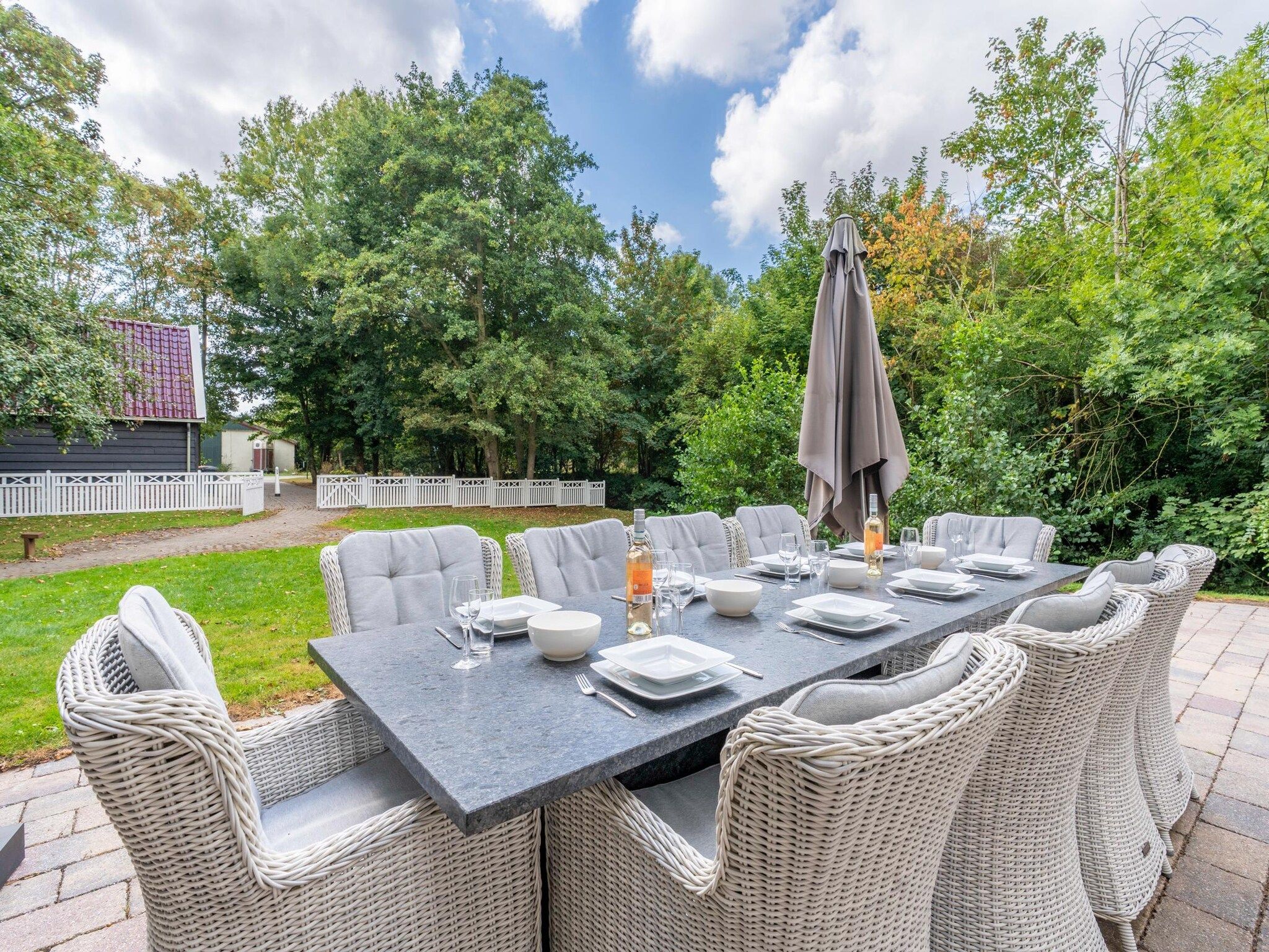 Het terras van Het oude dijkje in De Koog