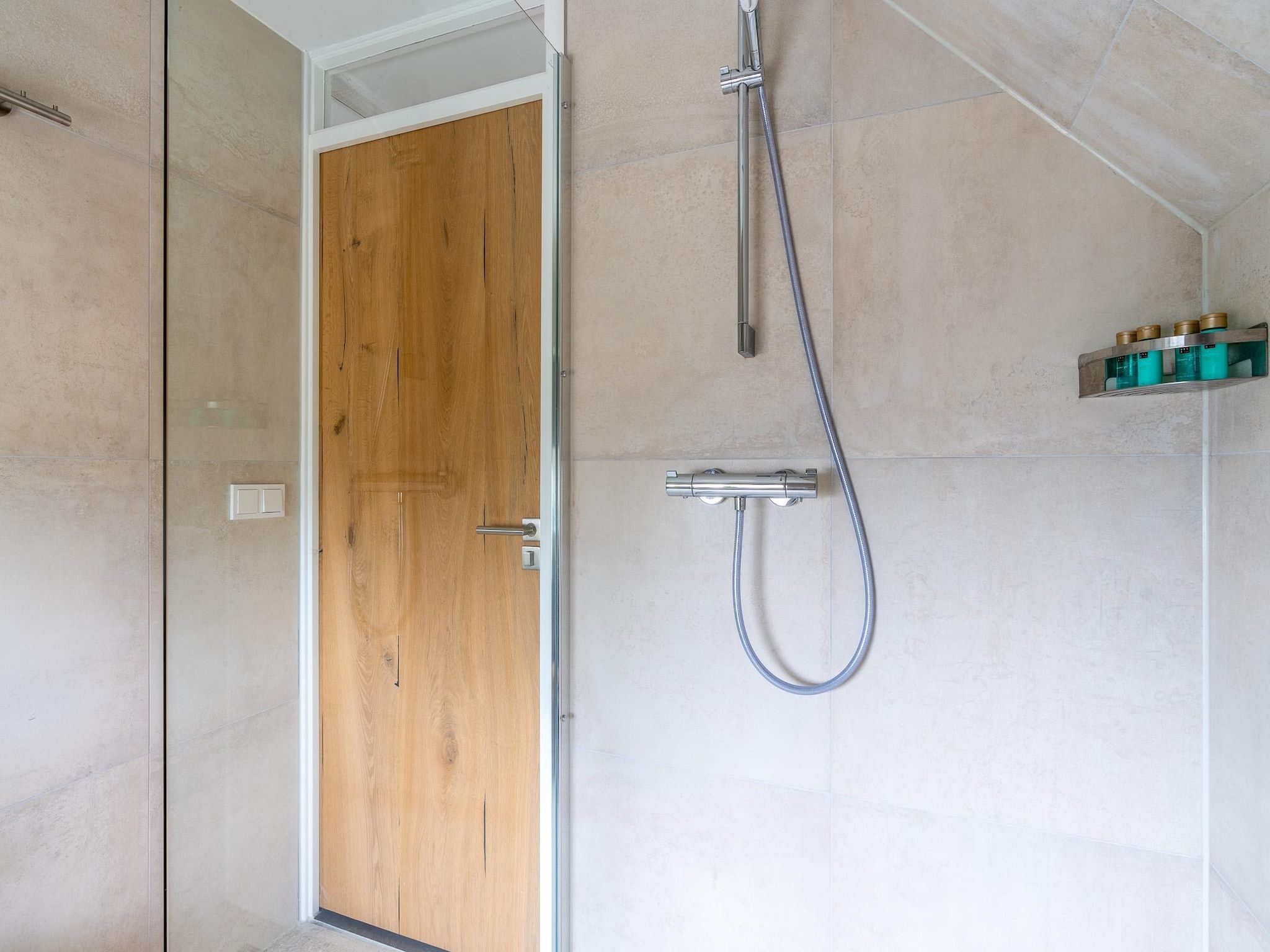 De badkamer van Orchismient 17 in De Koog