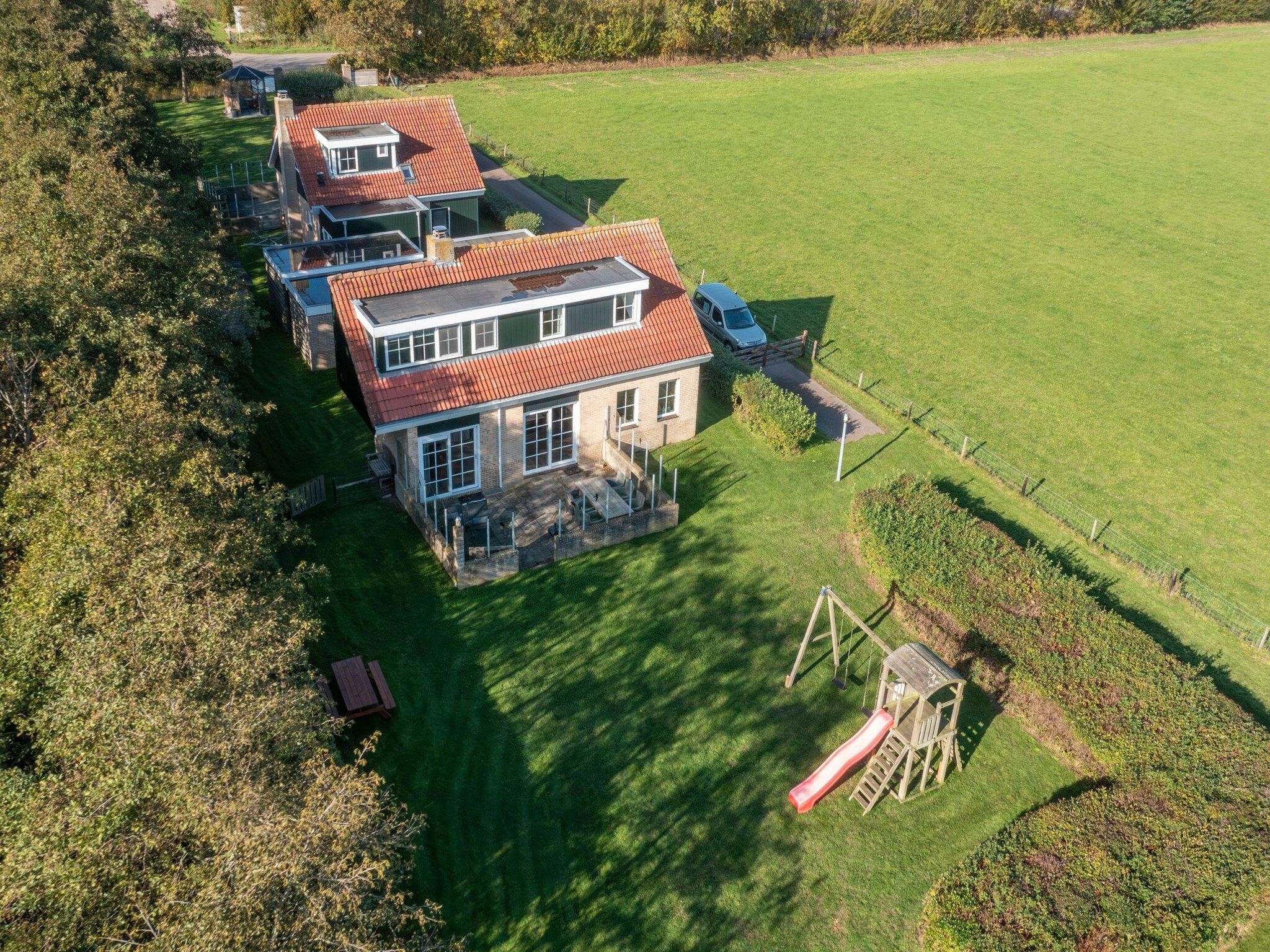 De buitenkant van De Annabella 11- De Zandhaas in De Koog