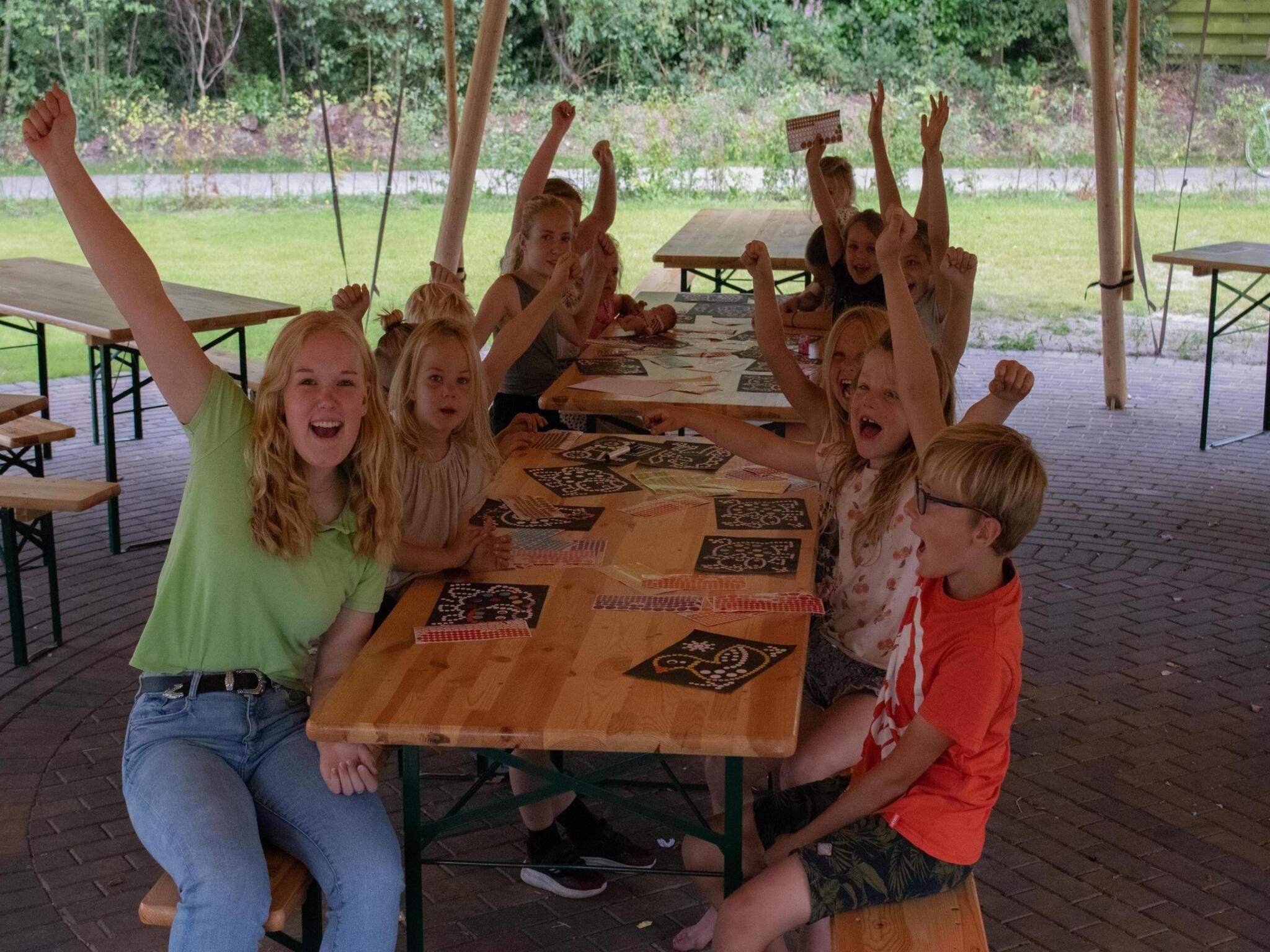 Parkfaciliteiten bij Safari tent l 7 persoons in Balkbrug