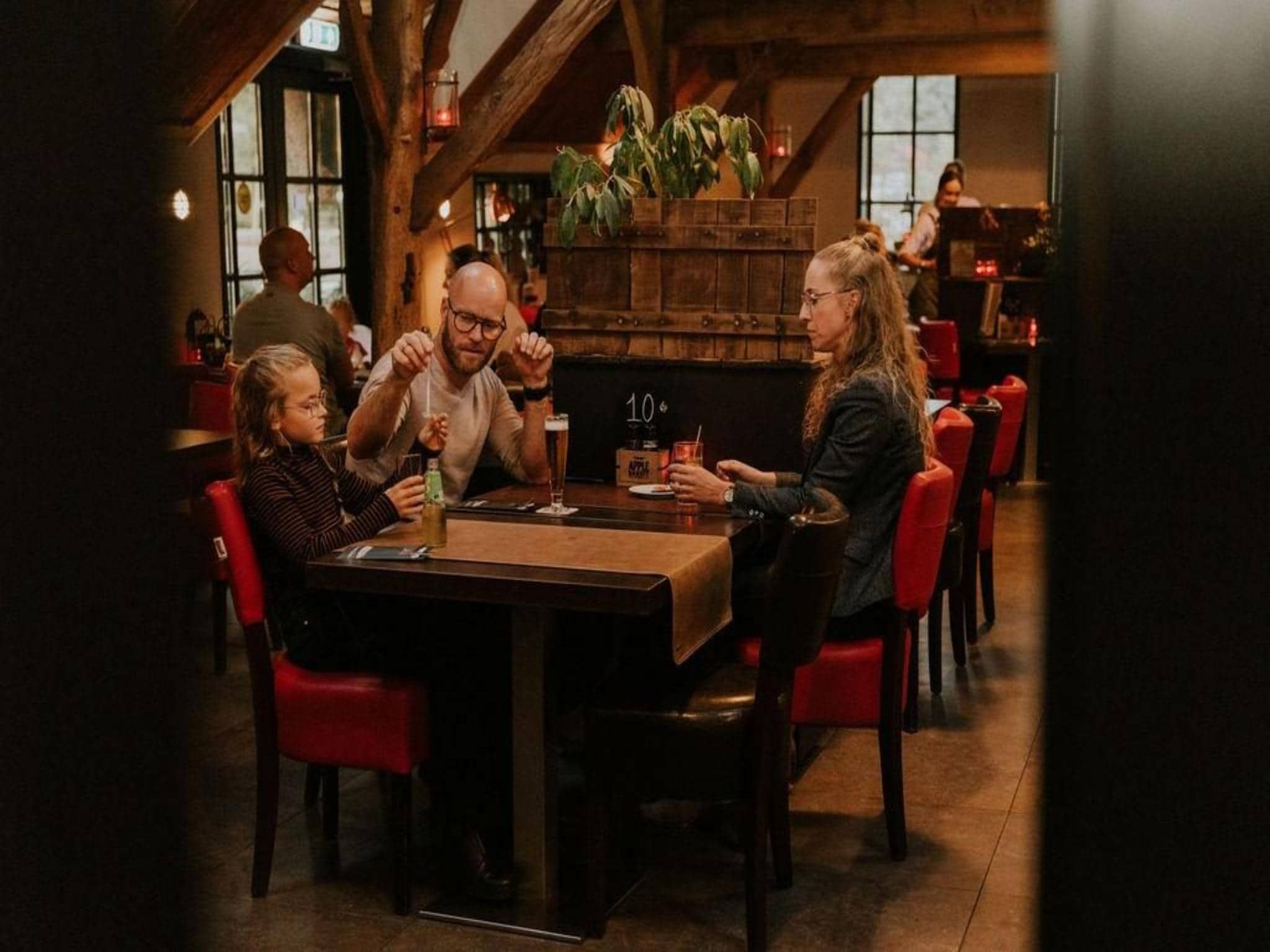 Parkfaciliteiten bij Cosy Lodge | 6 persoons in Balkbrug