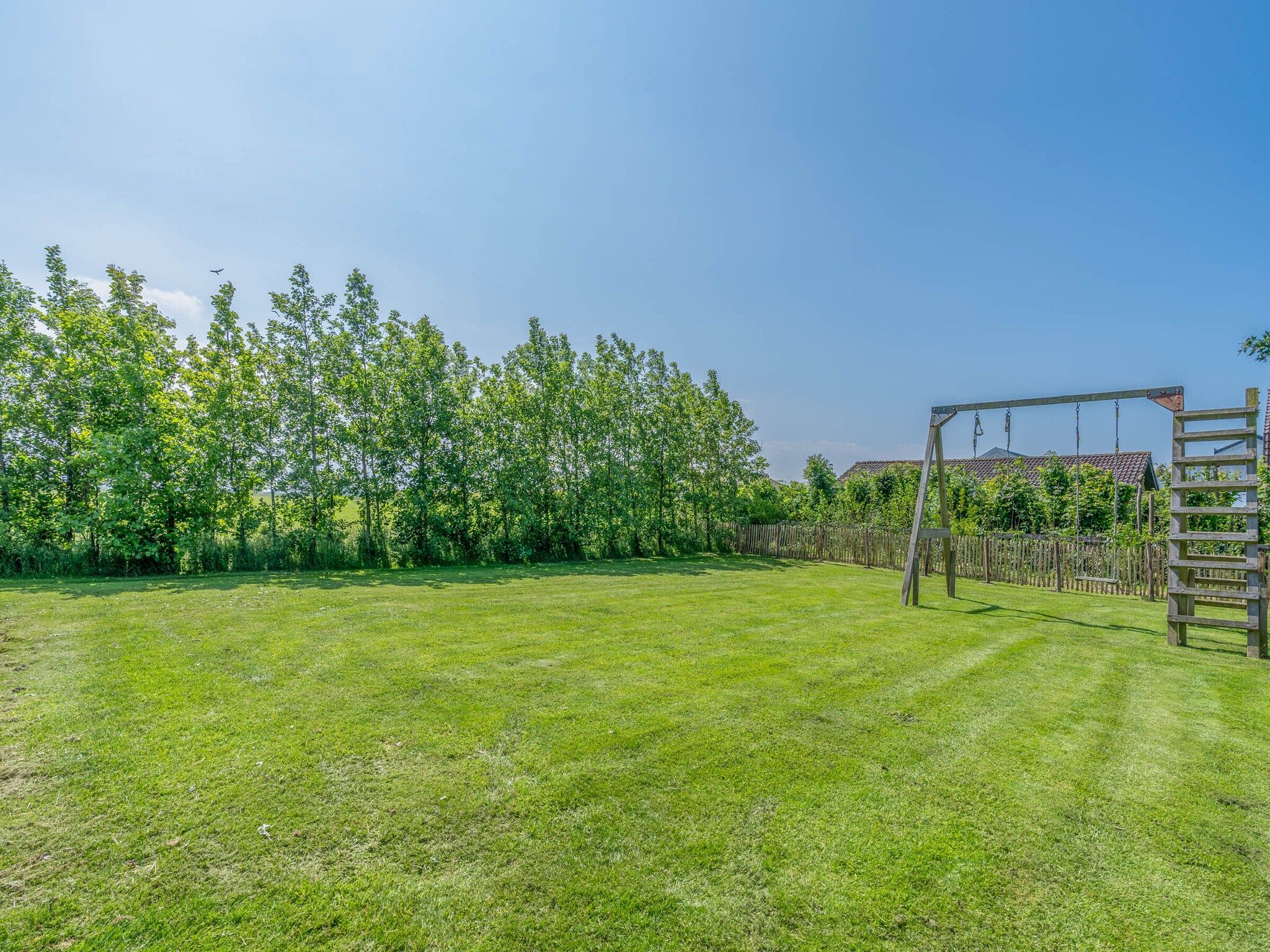 De tuin van Postweg 50 in De Cocksdorp