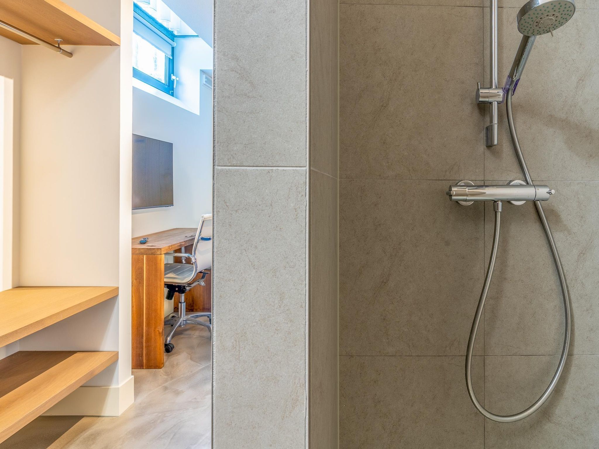 De badkamer van Duynzoom 2 in De Koog