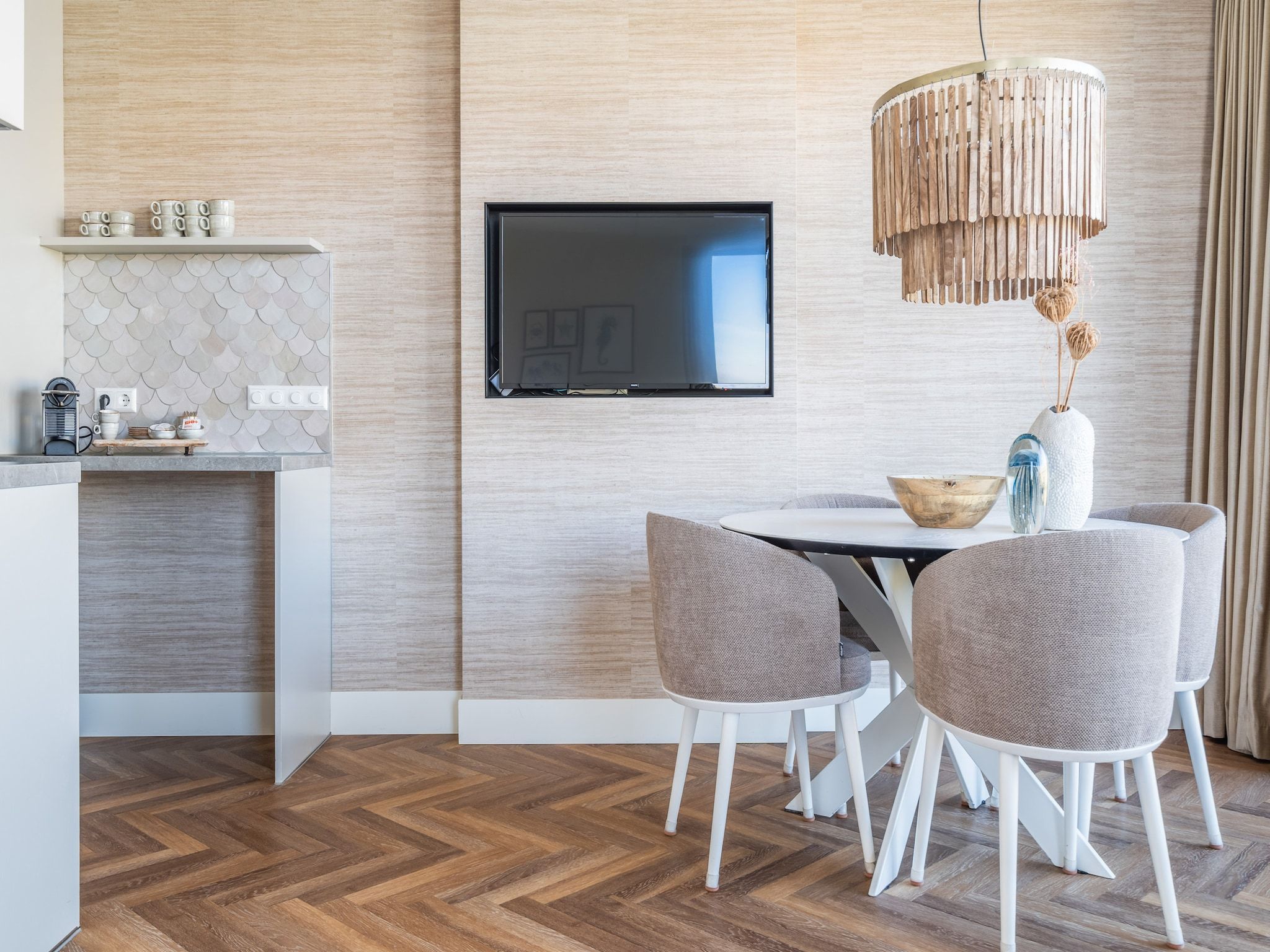 De eetkamer van Apartment Bries| 4 Persons in Sint Maartenszee