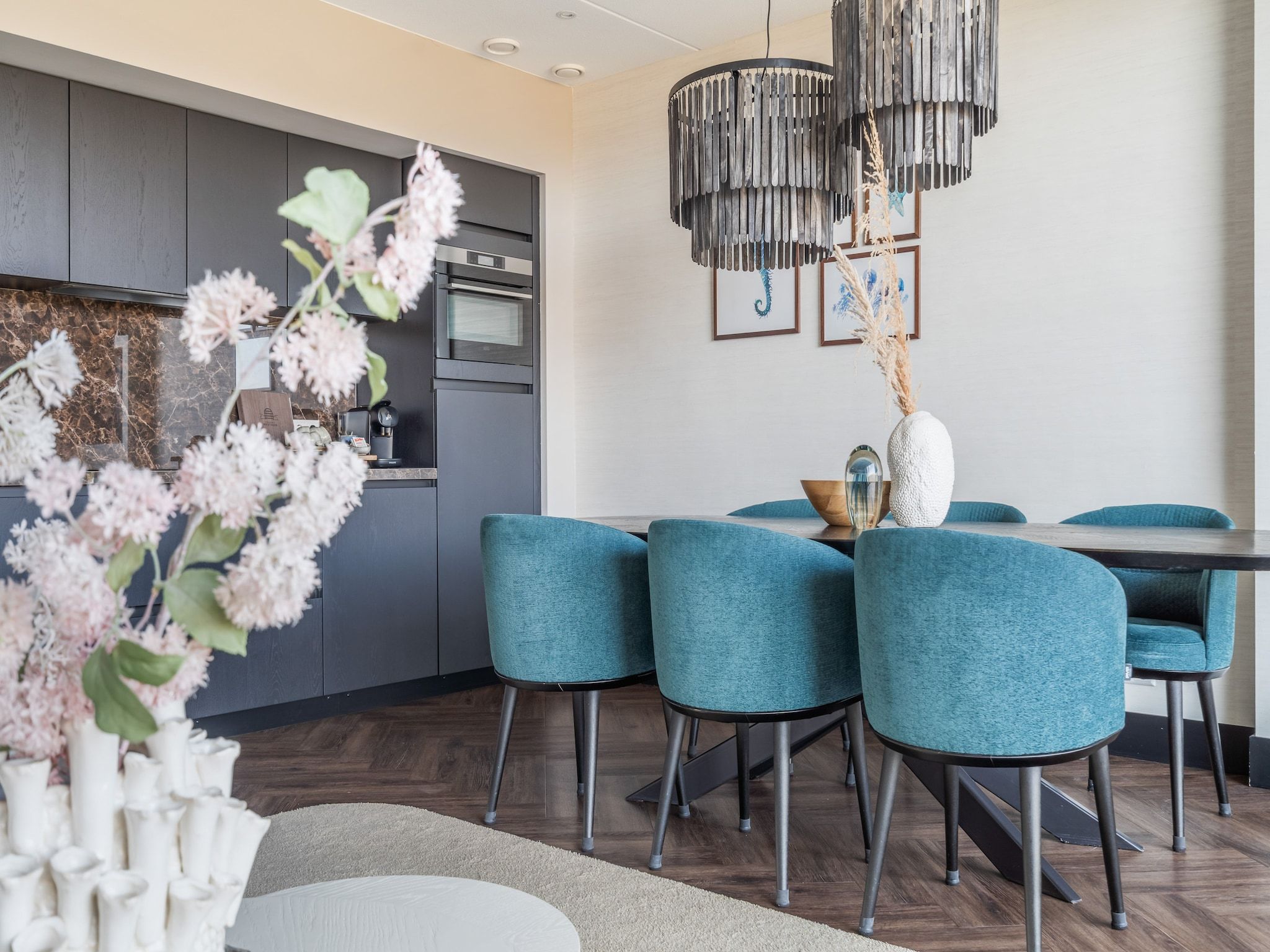 De eetkamer van Penthouse Zilt | 6 Persons in Sint Maartenszee