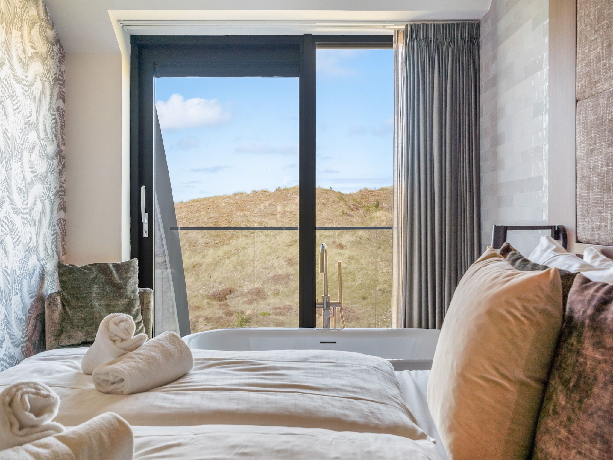 Een slaapkamer van Penthouse Zilt | 6 Persons in Sint Maartenszee