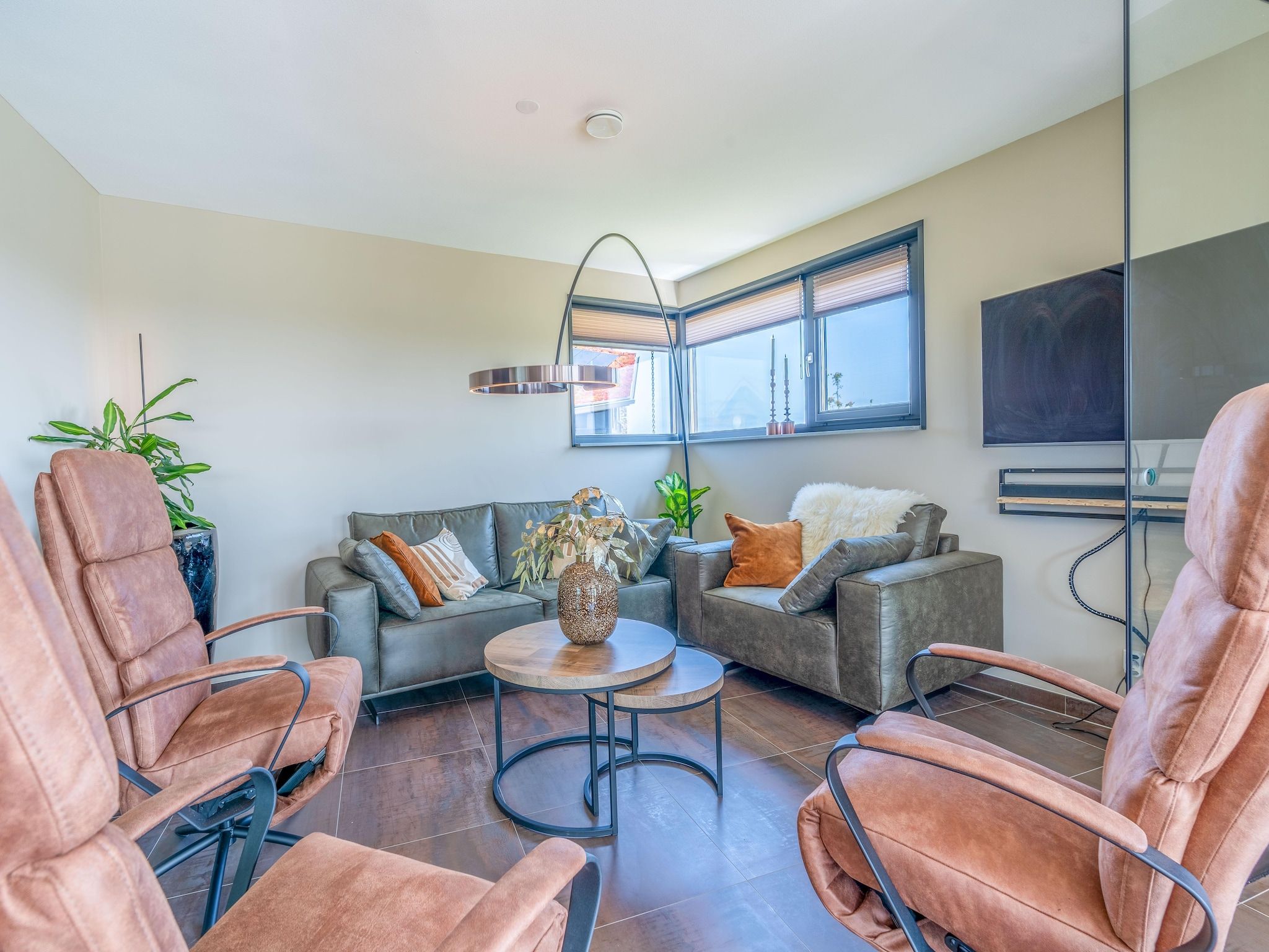 Waalerburght 18 in De Waal - Foto 2 van 31