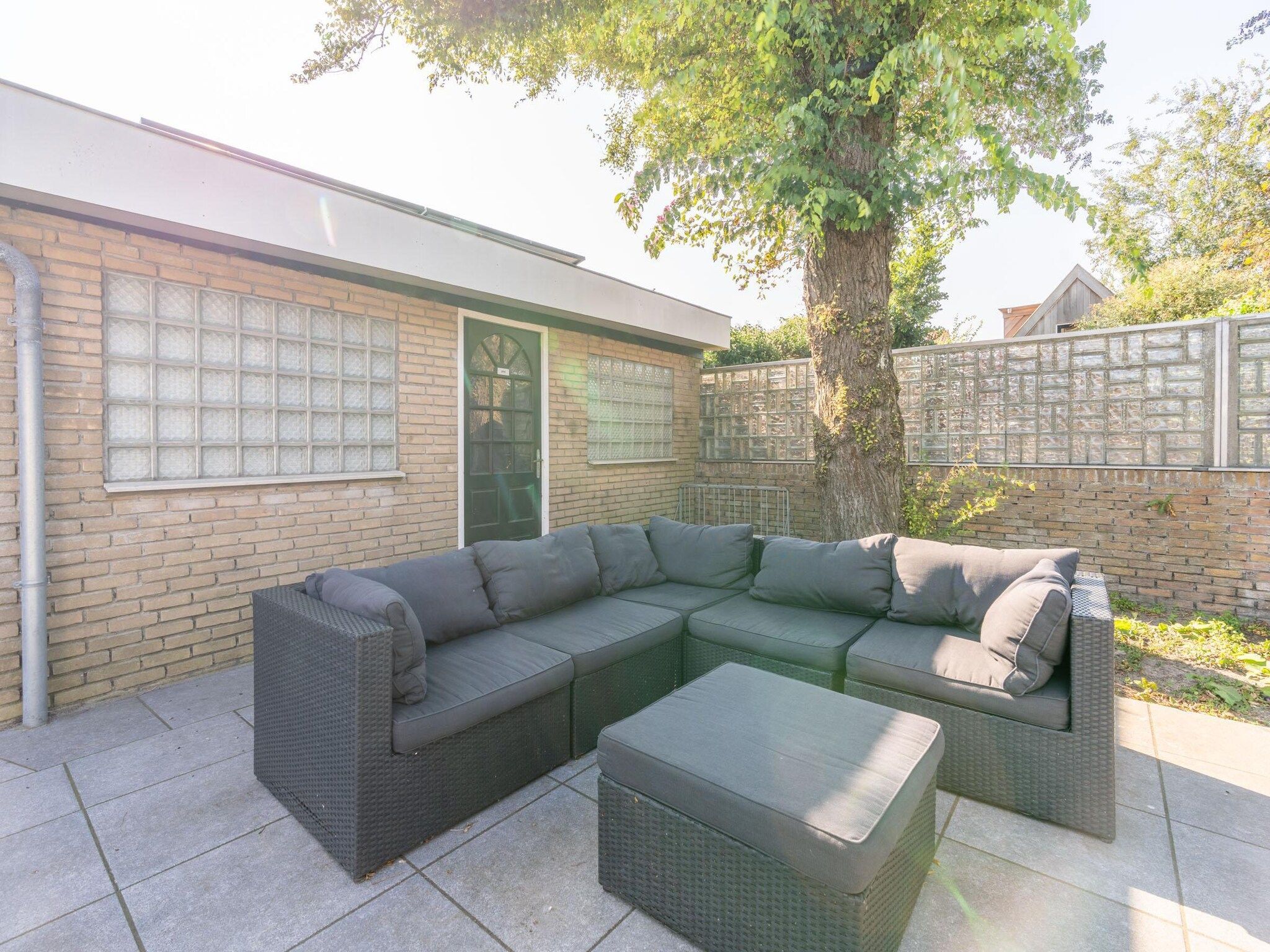 De tuin van Epelaan 34 in De Koog