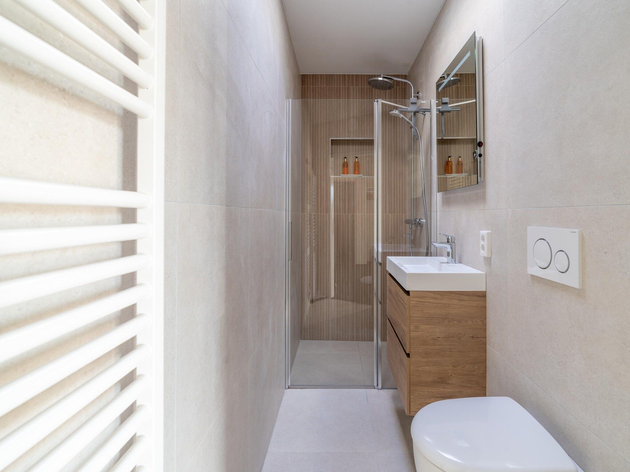 De badkamer van Orchismient 2 in De Koog