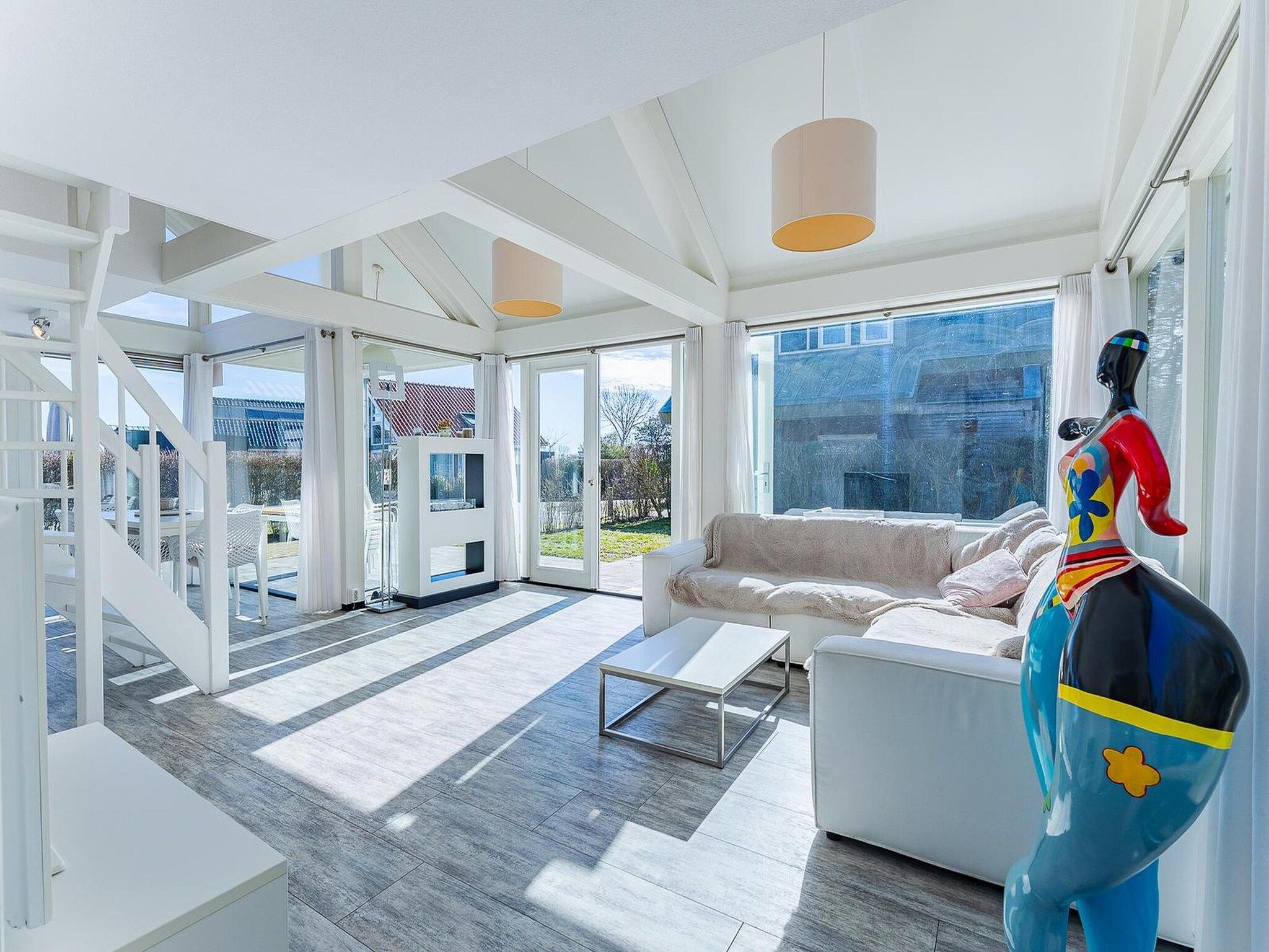 De woonkamer van Zonnedorp 4 Villa Jula Renesse | Comfortable beach villa for 6 People in Renesse