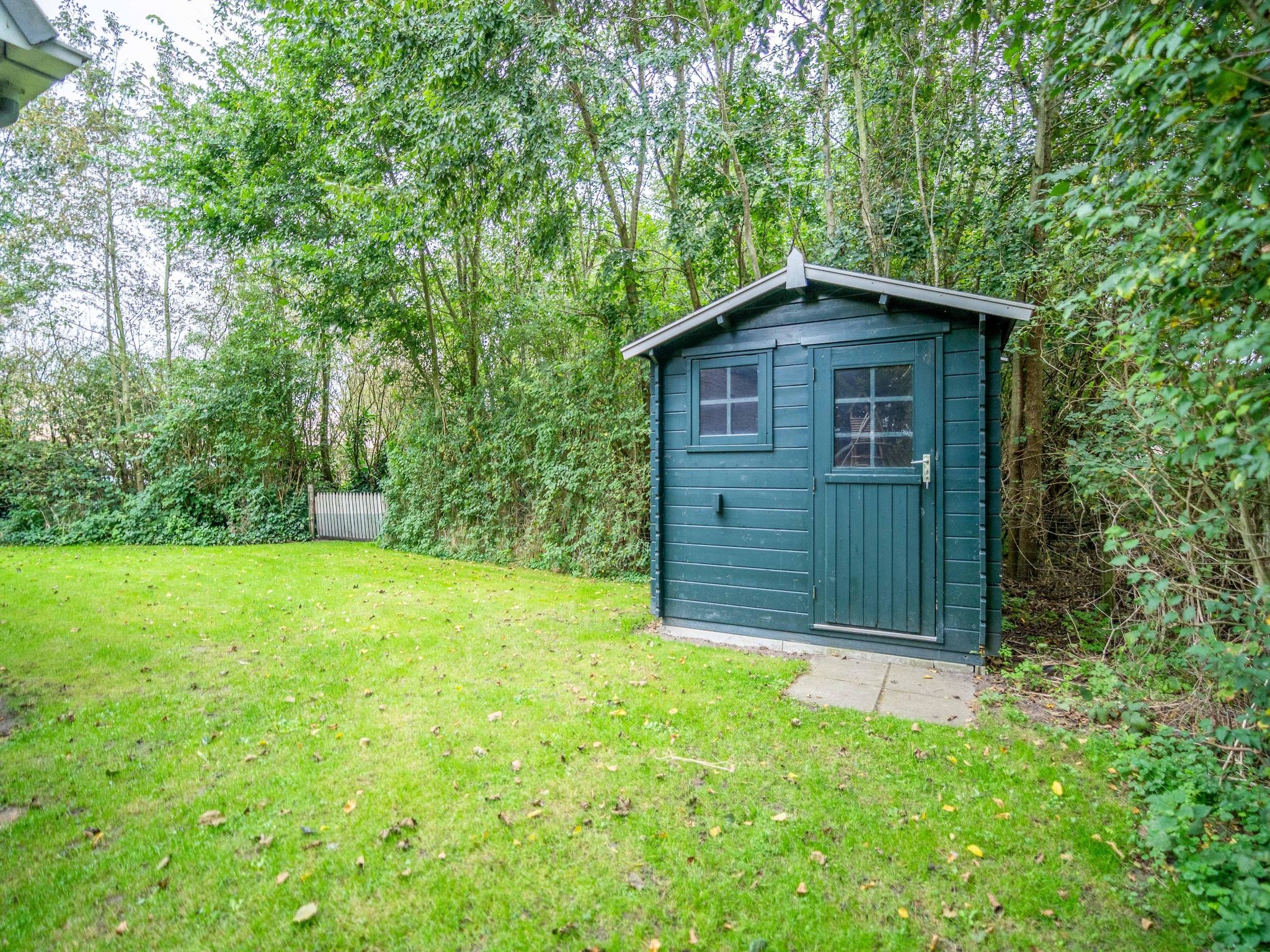 De tuin van Nieuwlanderweg 51 in De Waal