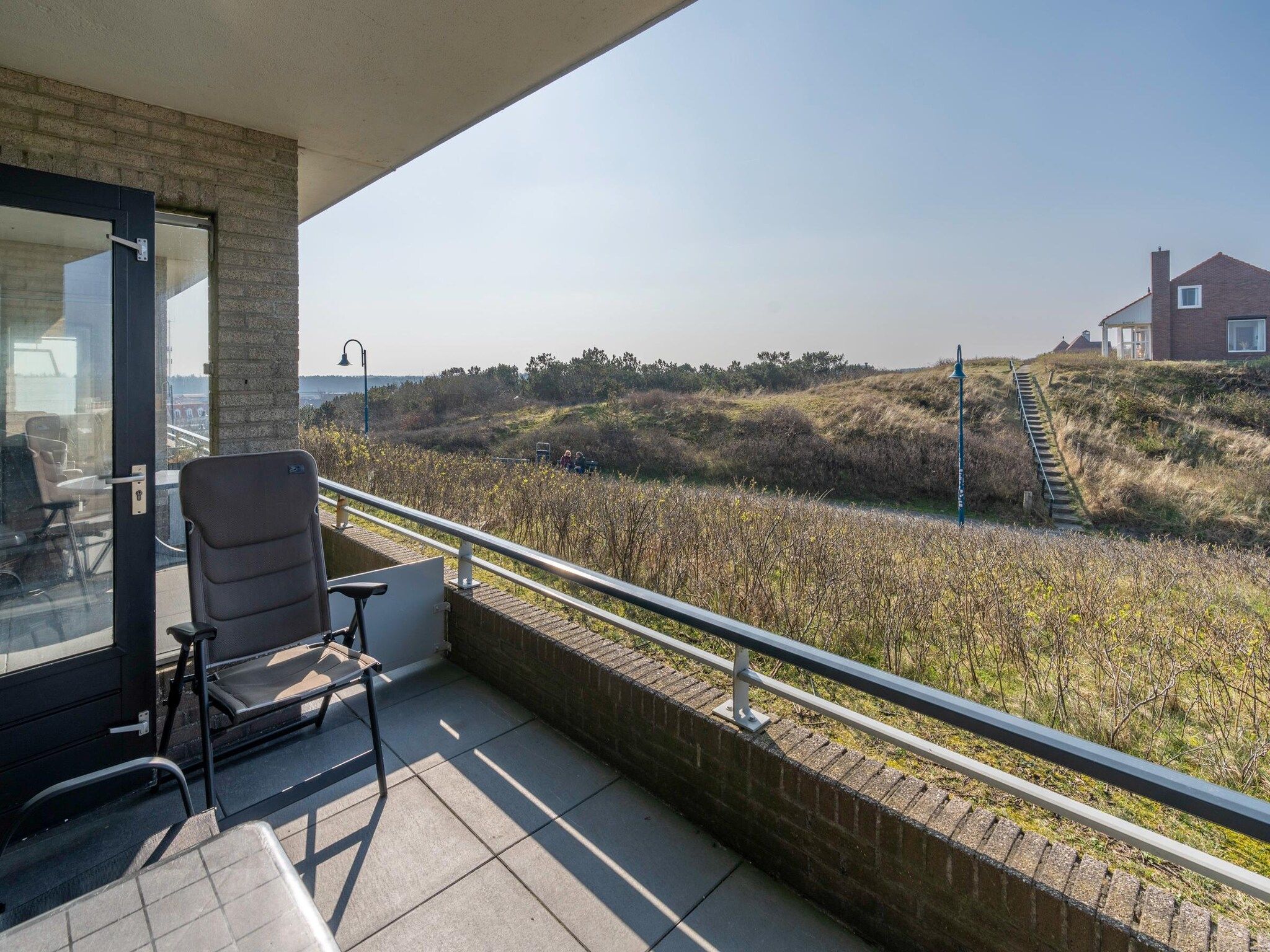 Het uitzicht vanaf Juliana 048 in De Koog