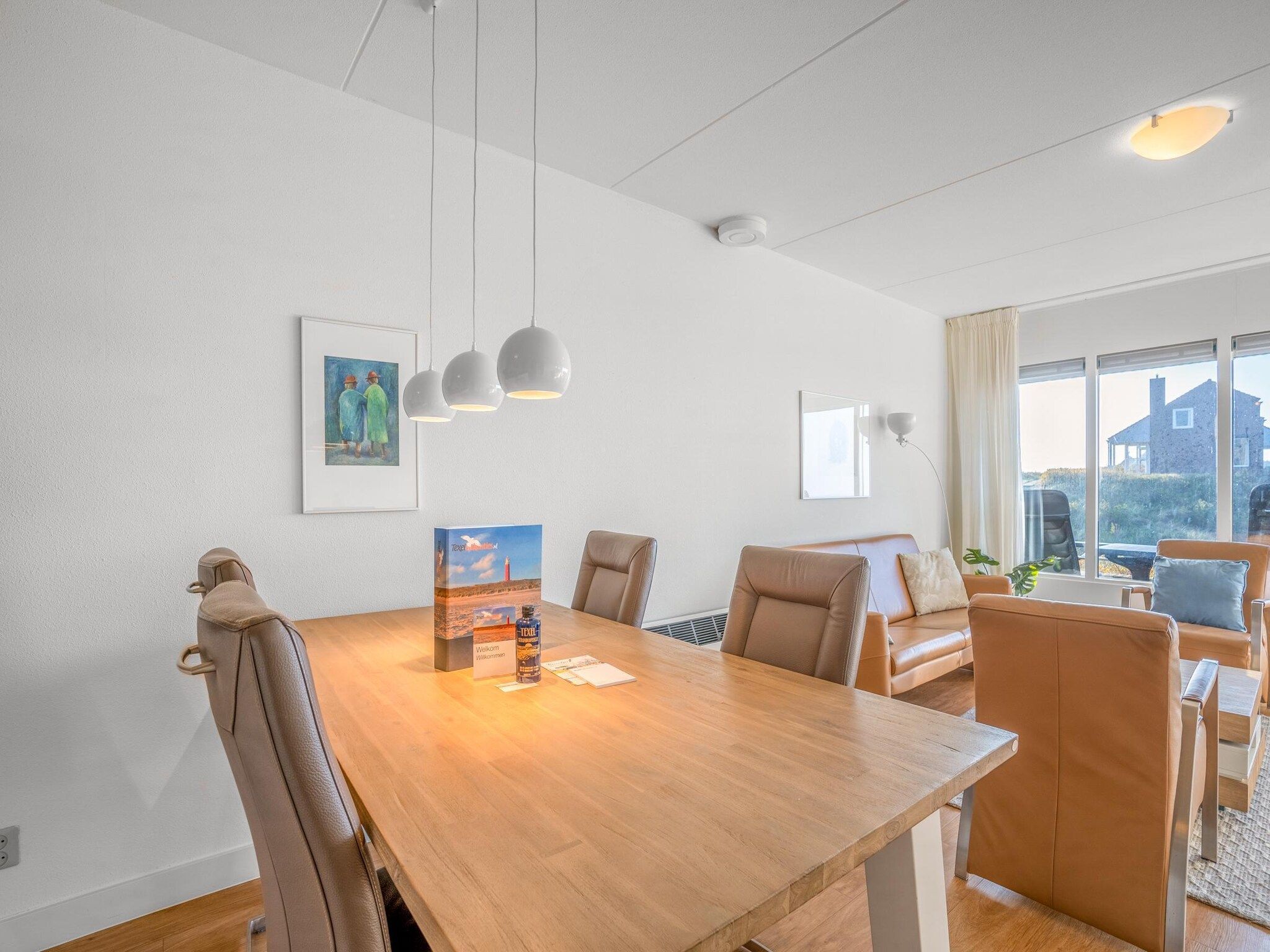 De eetkamer van Juliana 052 in De Koog